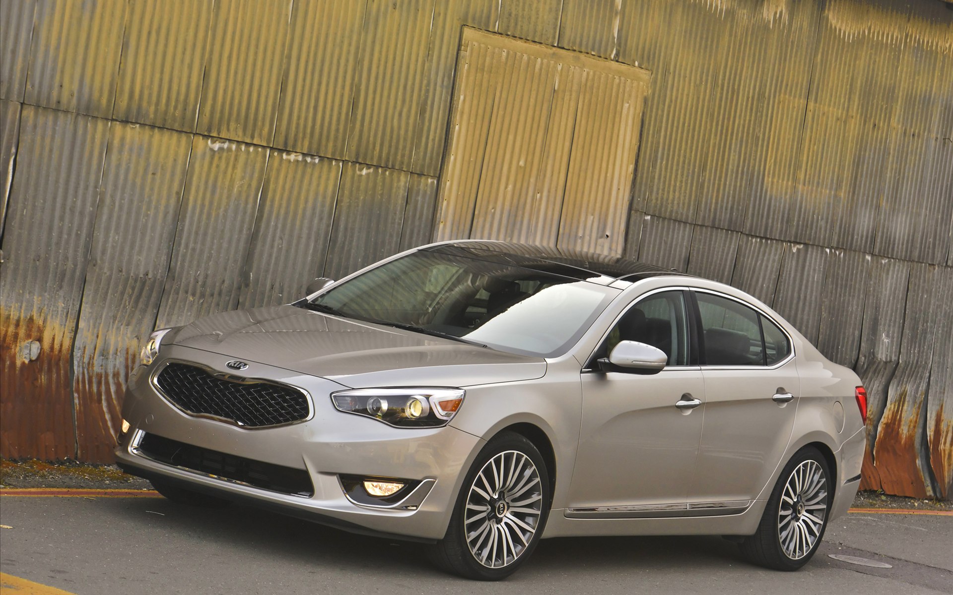 Kia Cadenza 2014