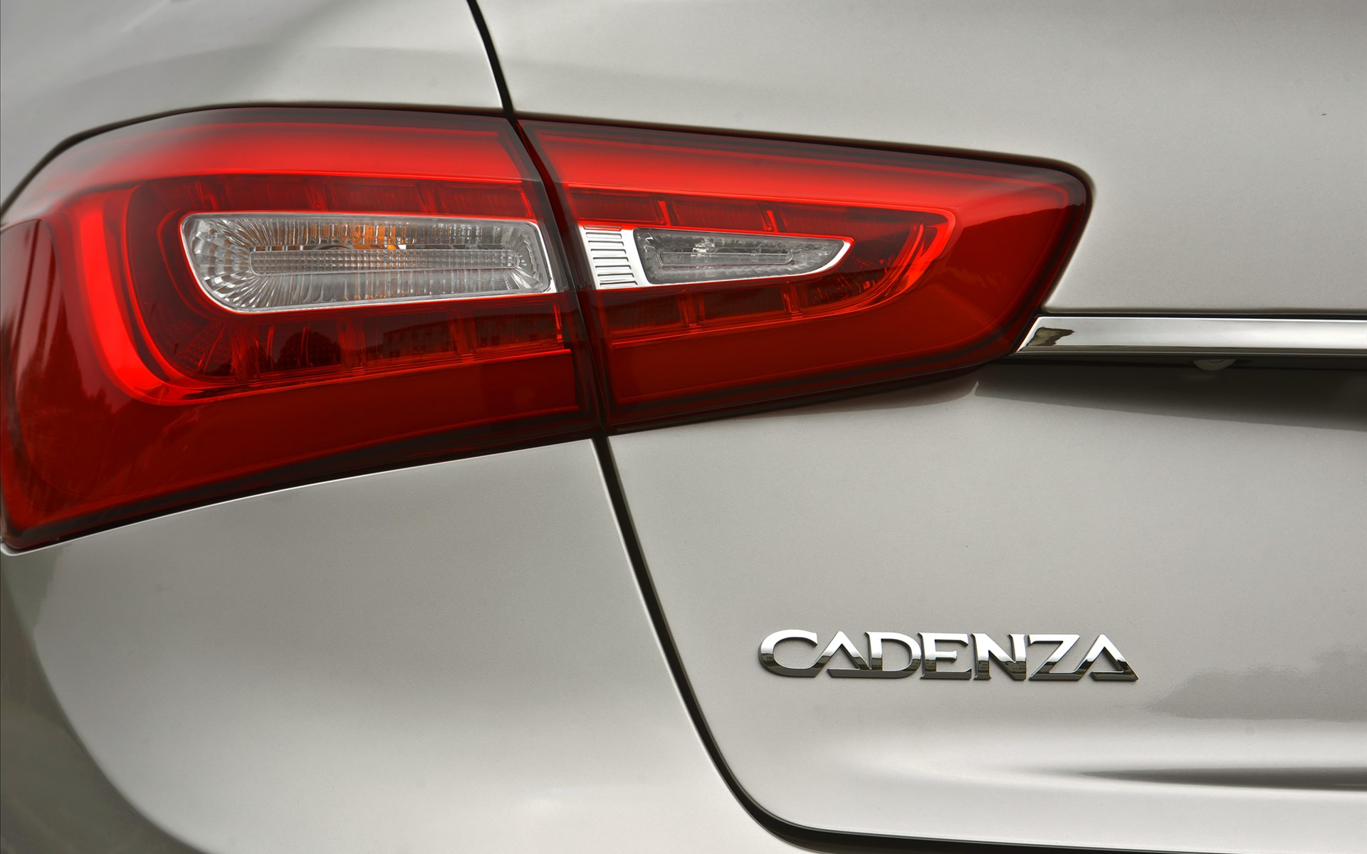 Kia Cadenza 2014