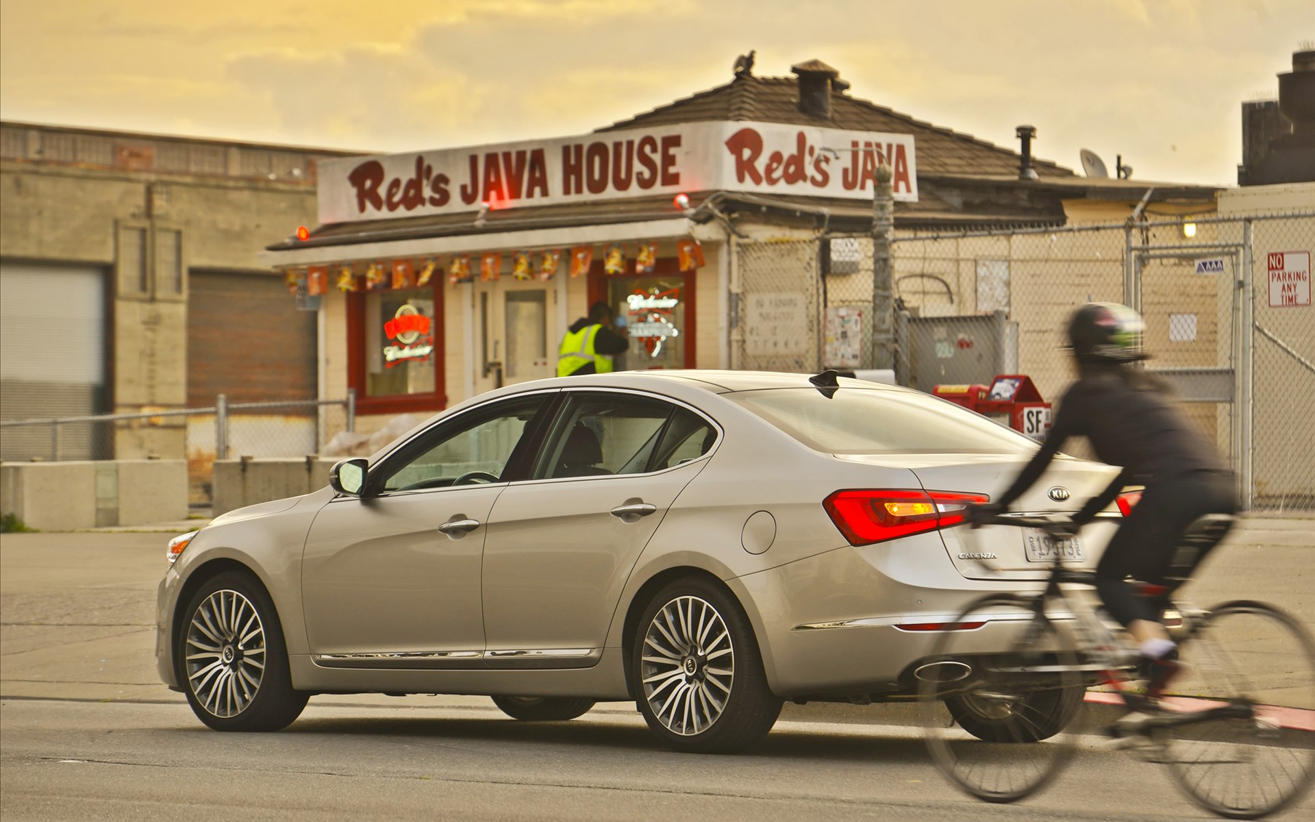 Kia Cadenza 2014