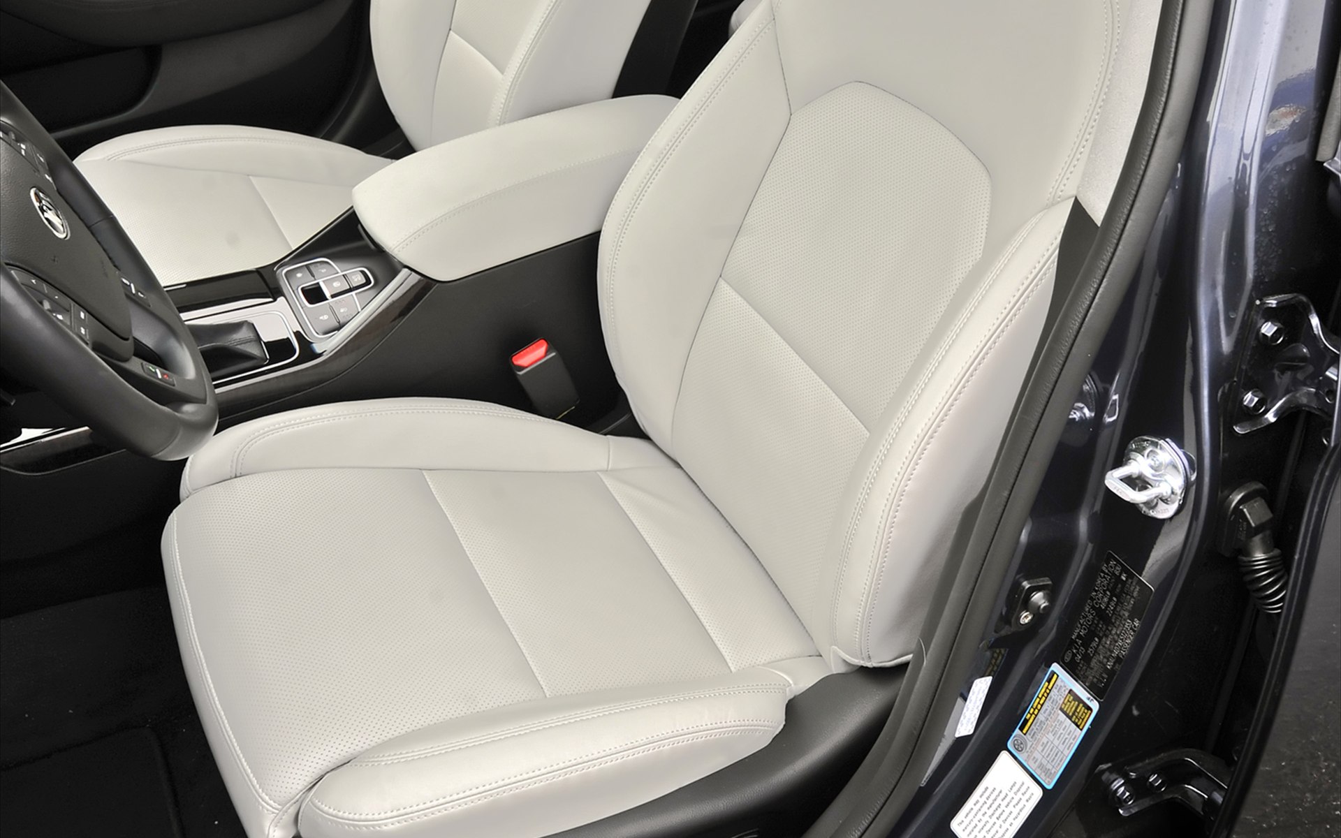 Kia Cadenza 2014