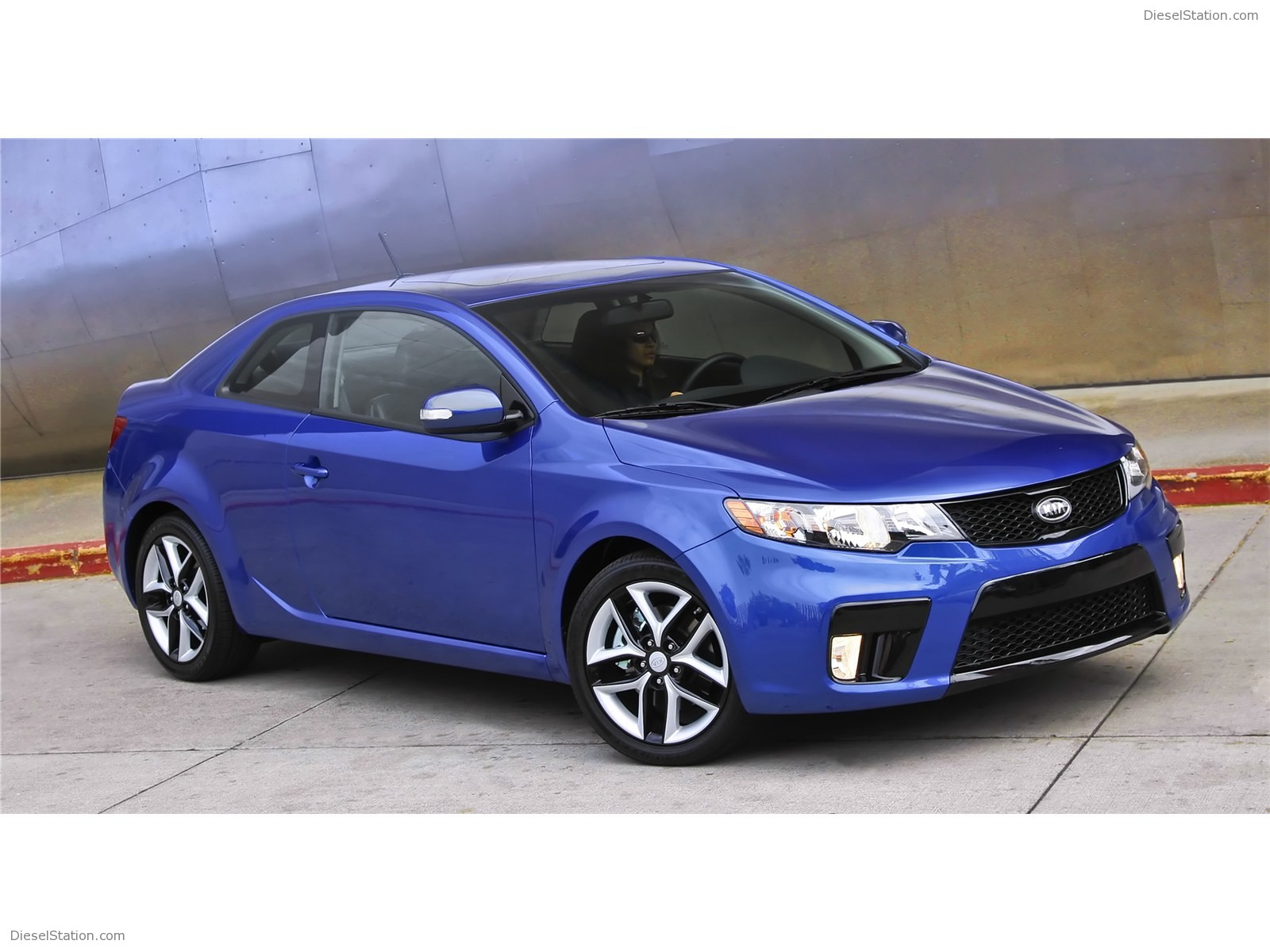 Kia Forte Koup 2011