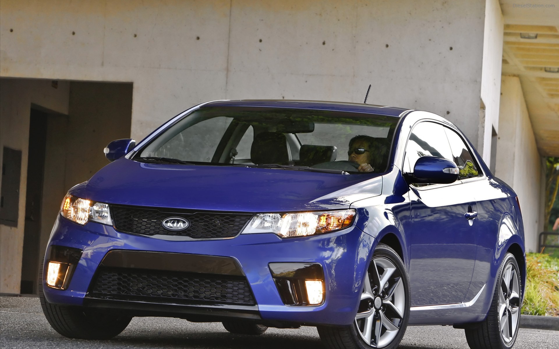 Kia Forte Koup 2011