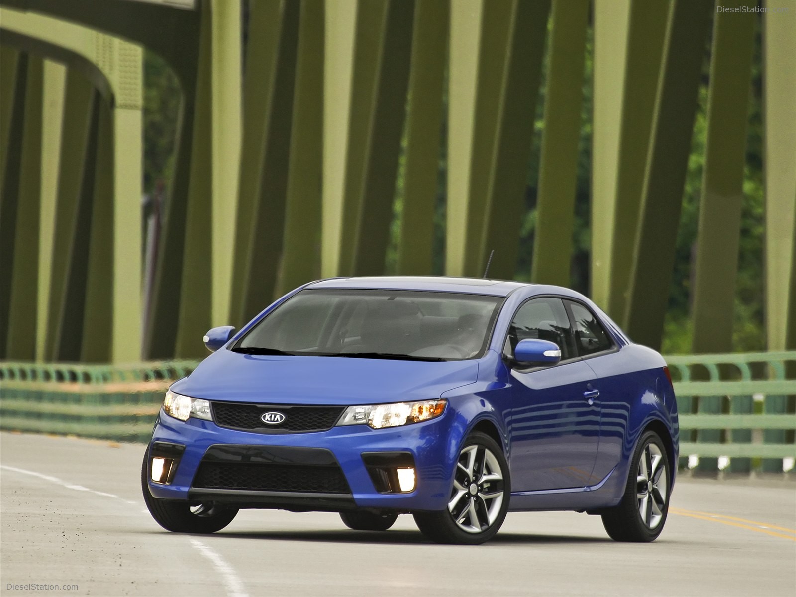 Kia Forte Koup 2012