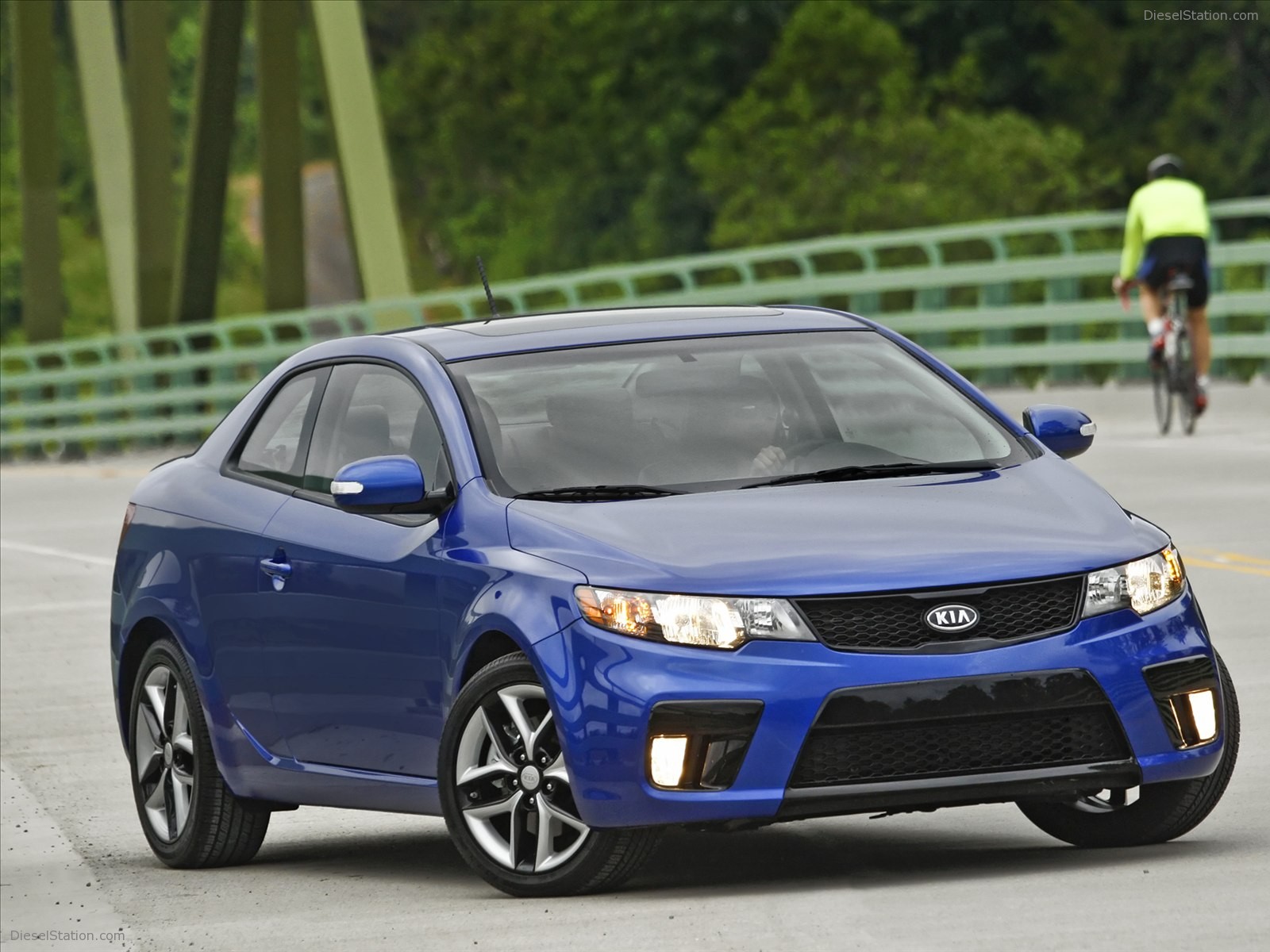 Kia Forte Koup 2012
