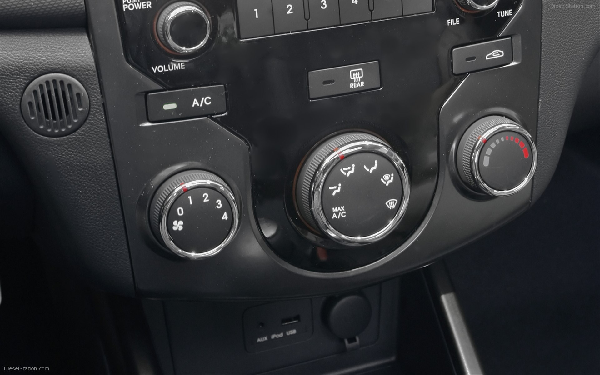 Kia Forte Koup 2012