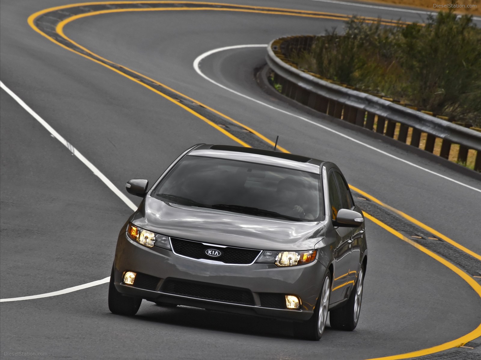 KIA FORTE 2011