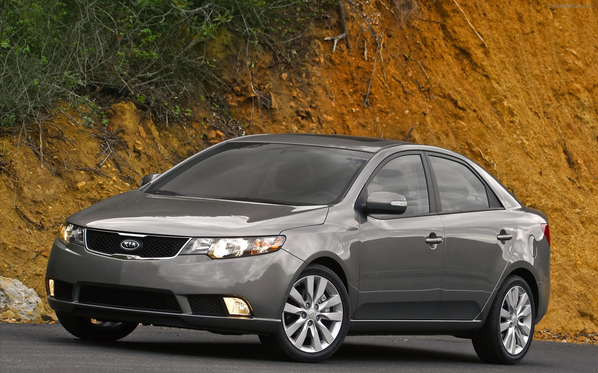 KIA FORTE 2011