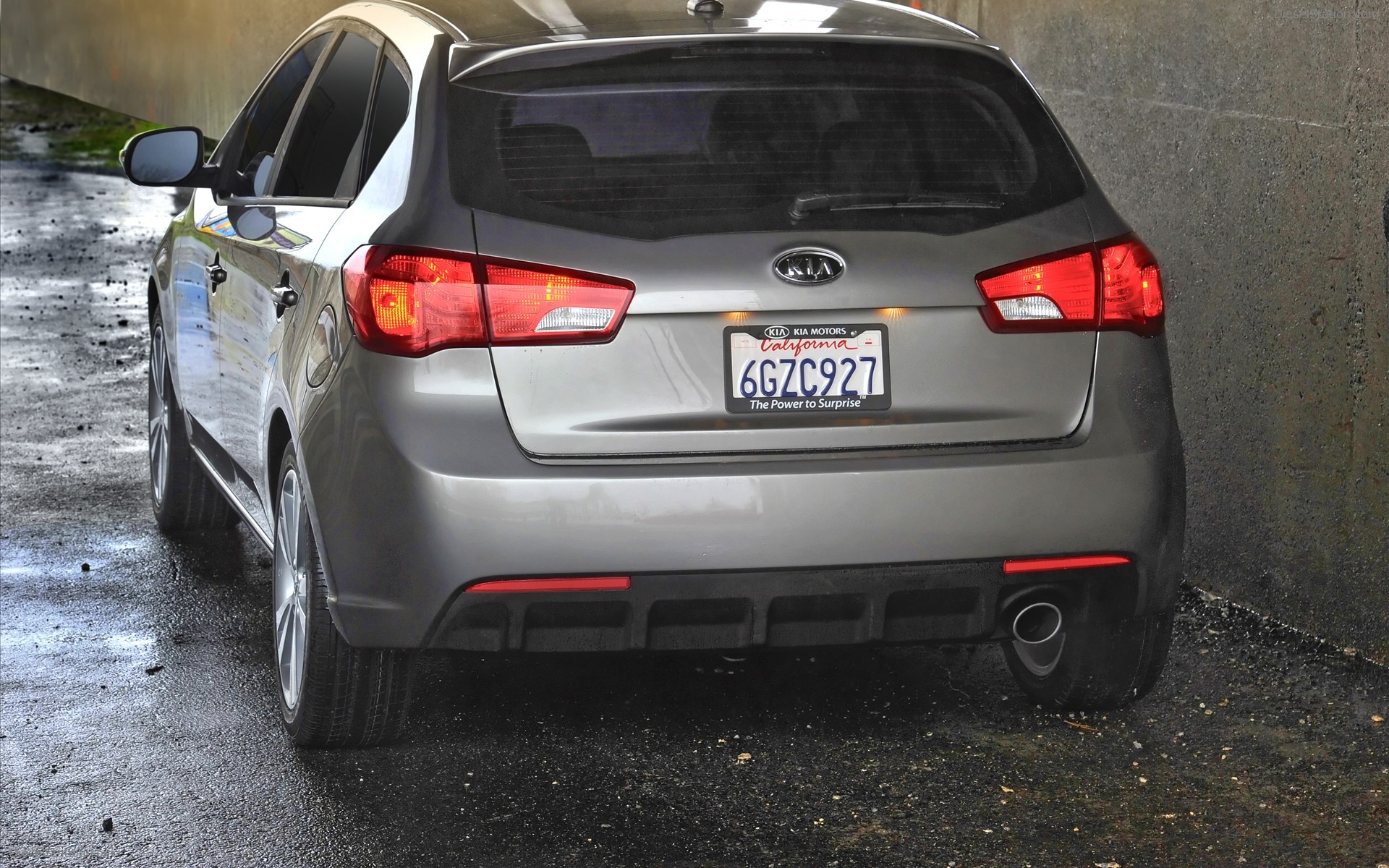 Kia Forte 5 Door Hatchback 2011