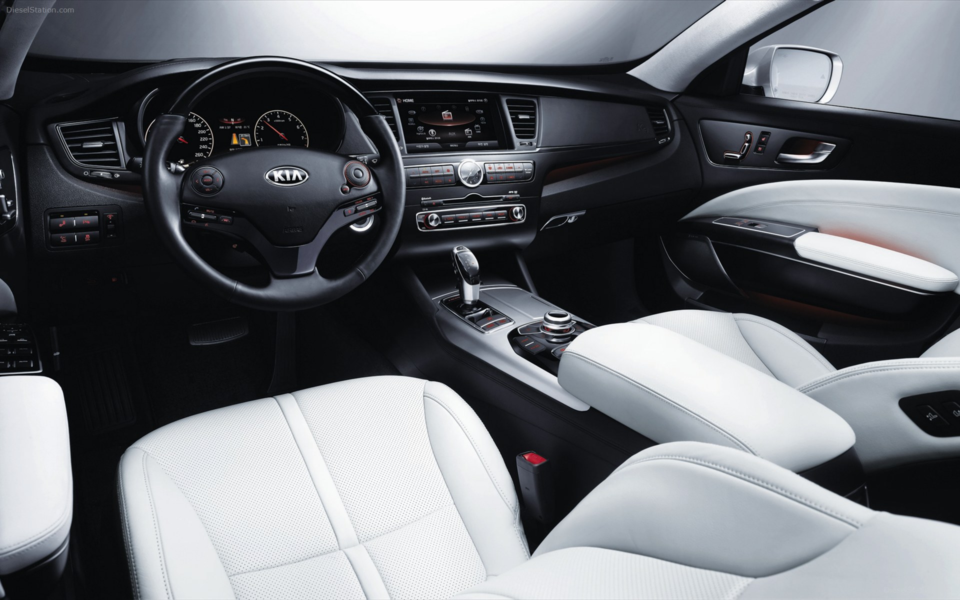 Kia K9 2013