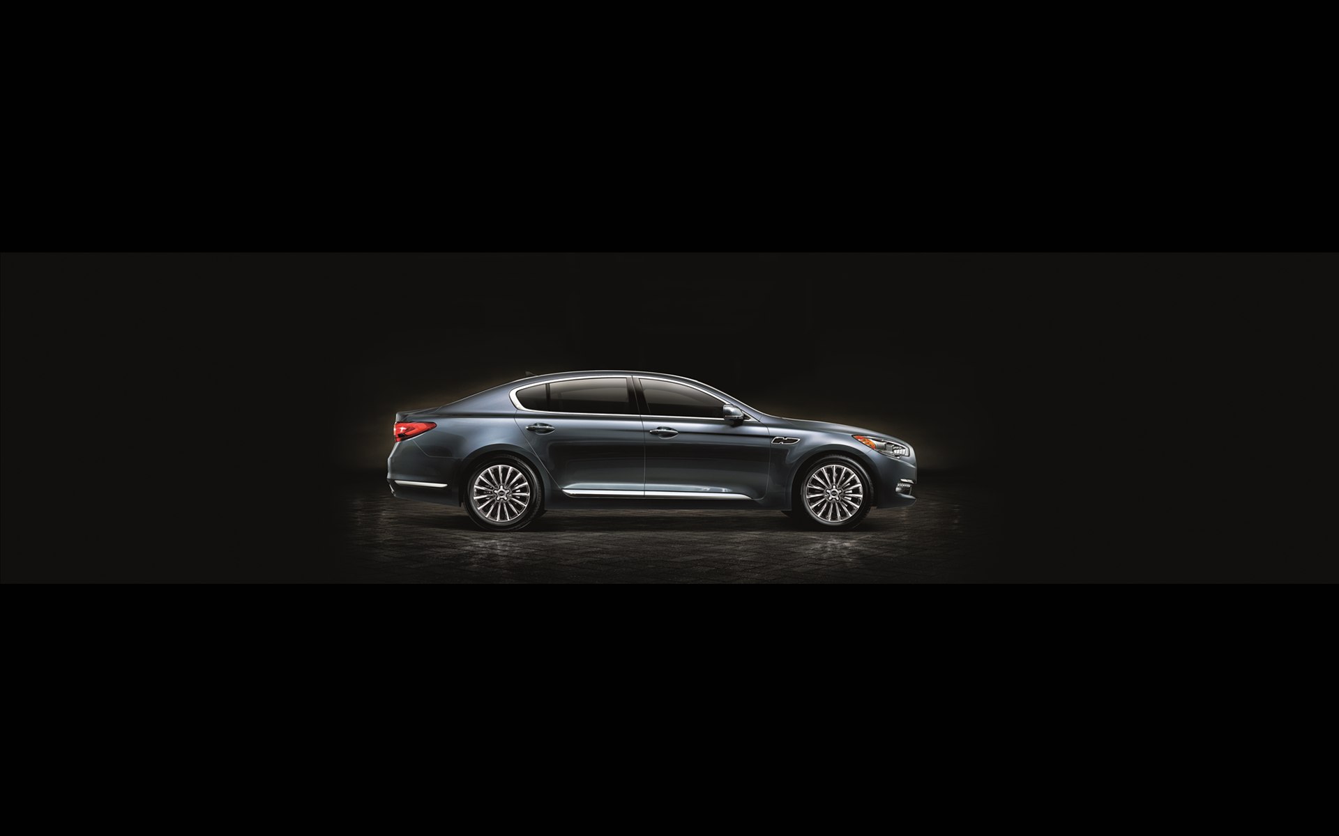 Kia K900 2014