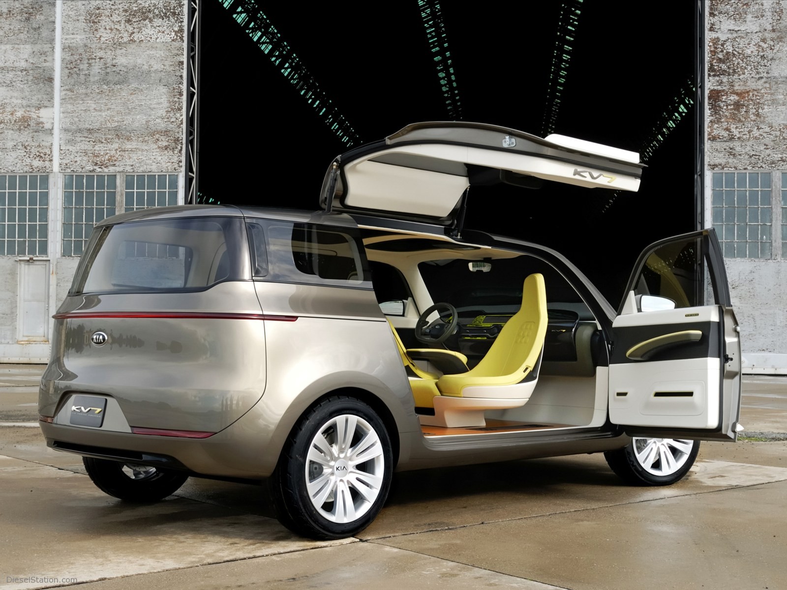 Kia KV7 Concept 2011