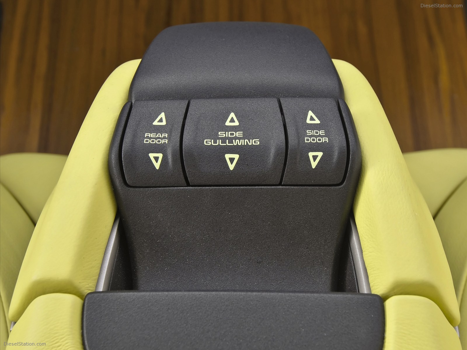 Kia KV7 Concept 2011