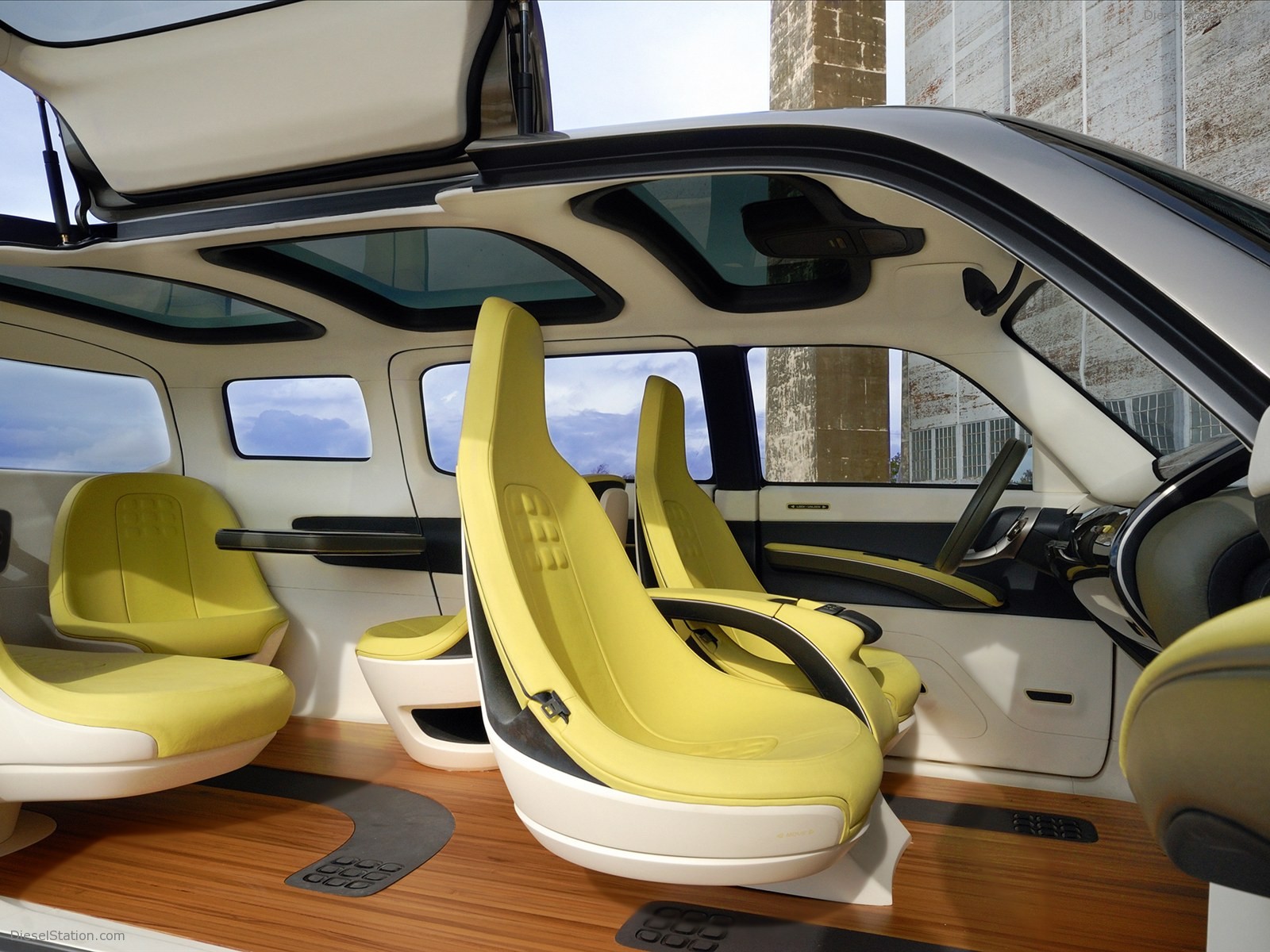 Kia KV7 Concept 2011