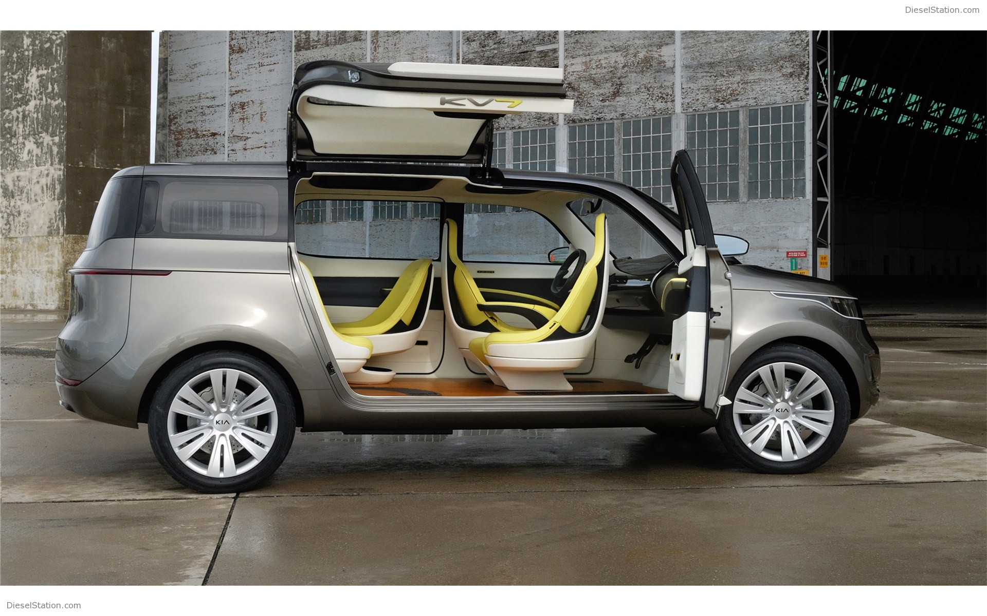 Kia KV7 Concept 2011