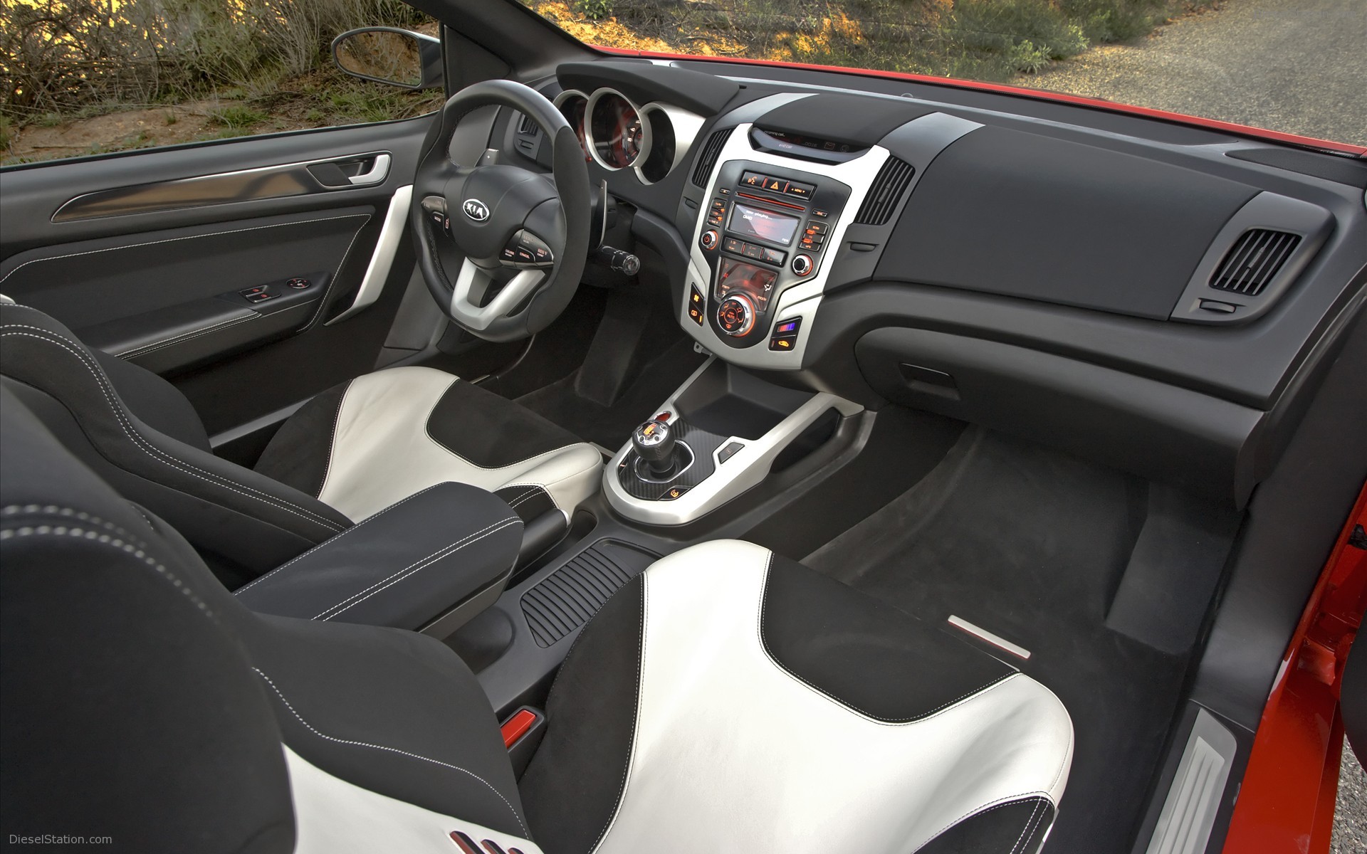 KIA KOUP CONCEPT 