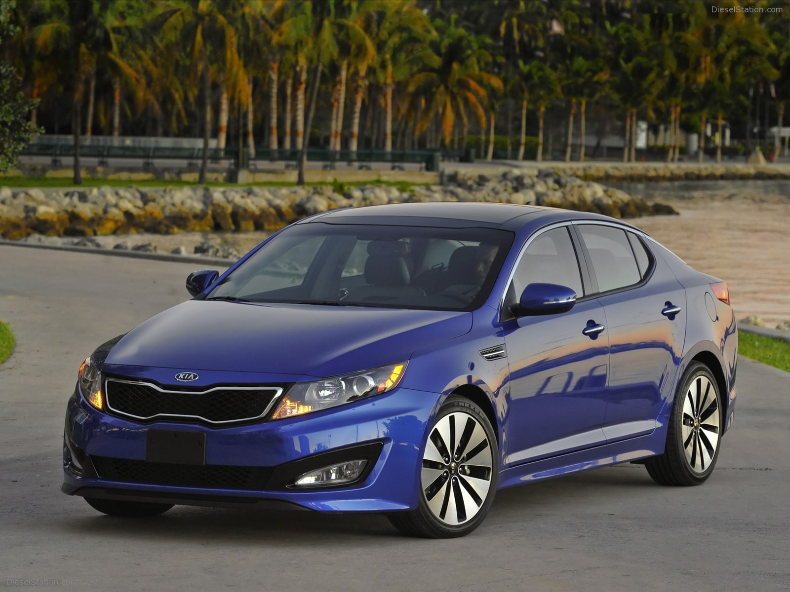 KIA OPTIMA 2012