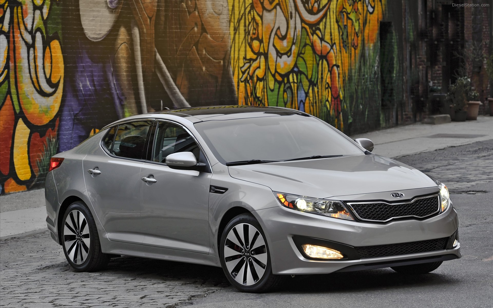 Kia Optima Hybrid 2011