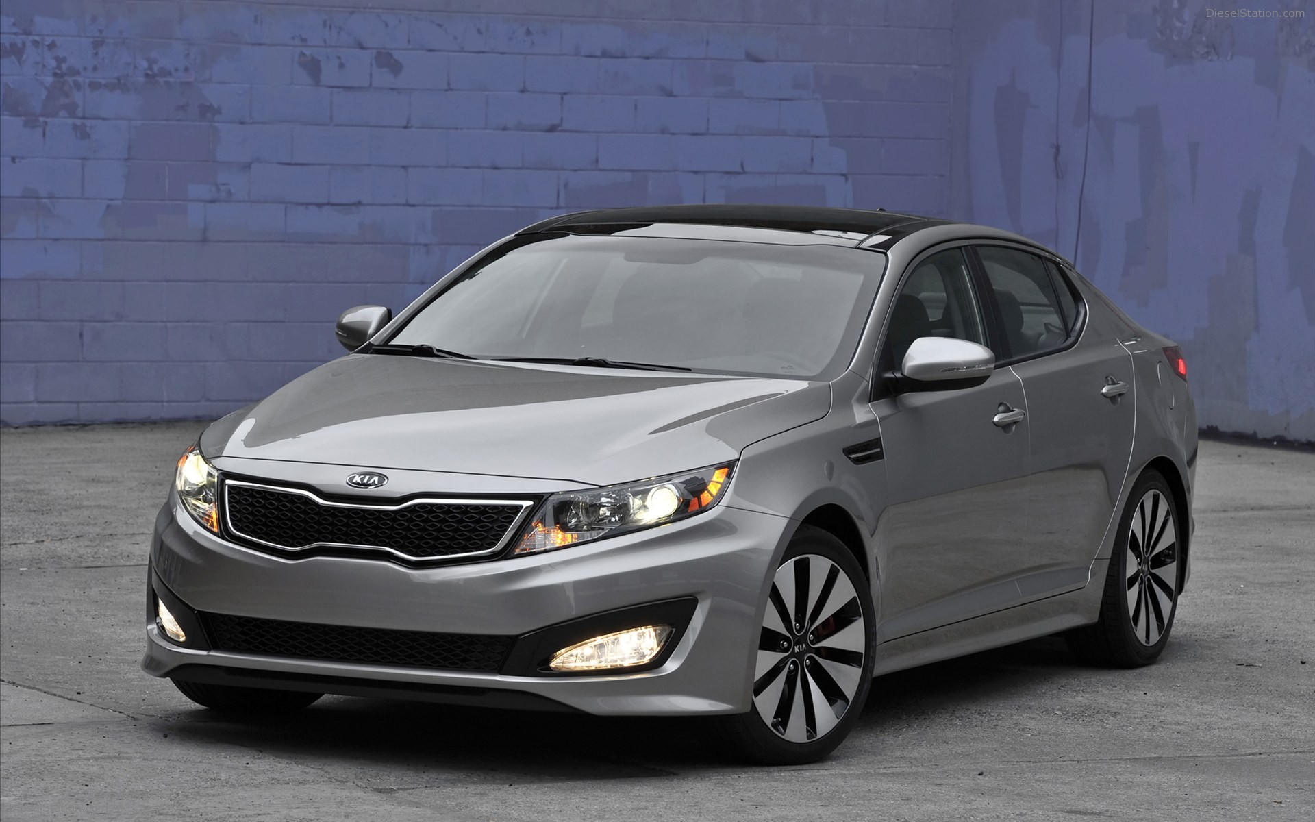 Kia Optima Hybrid 2011