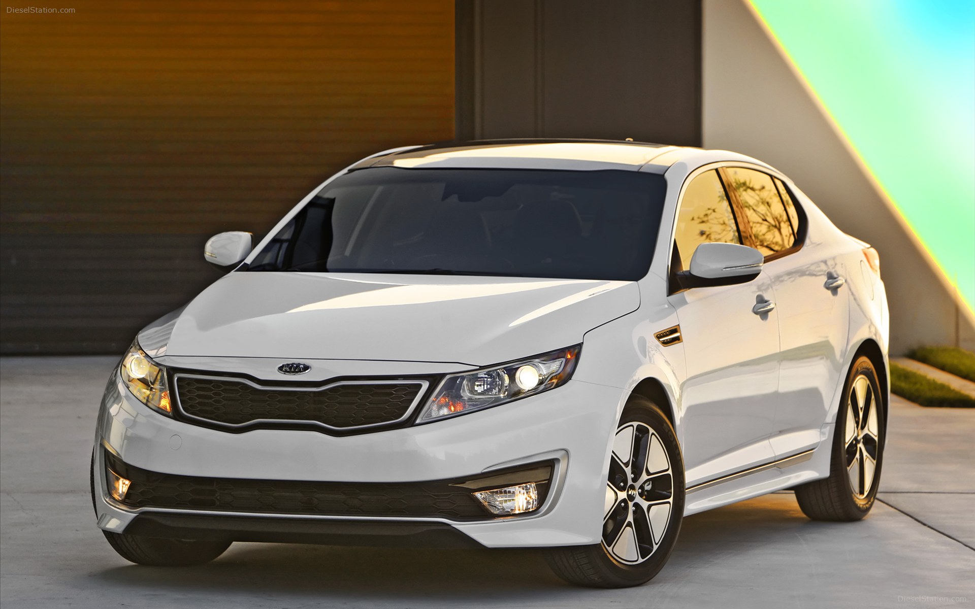 Kia Optima Hybrid 2013