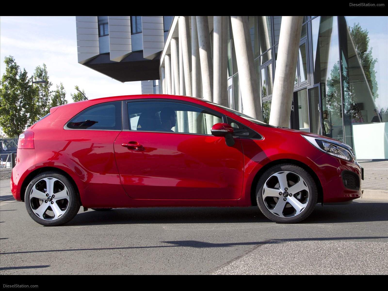 Kia Rio 3-door 2012