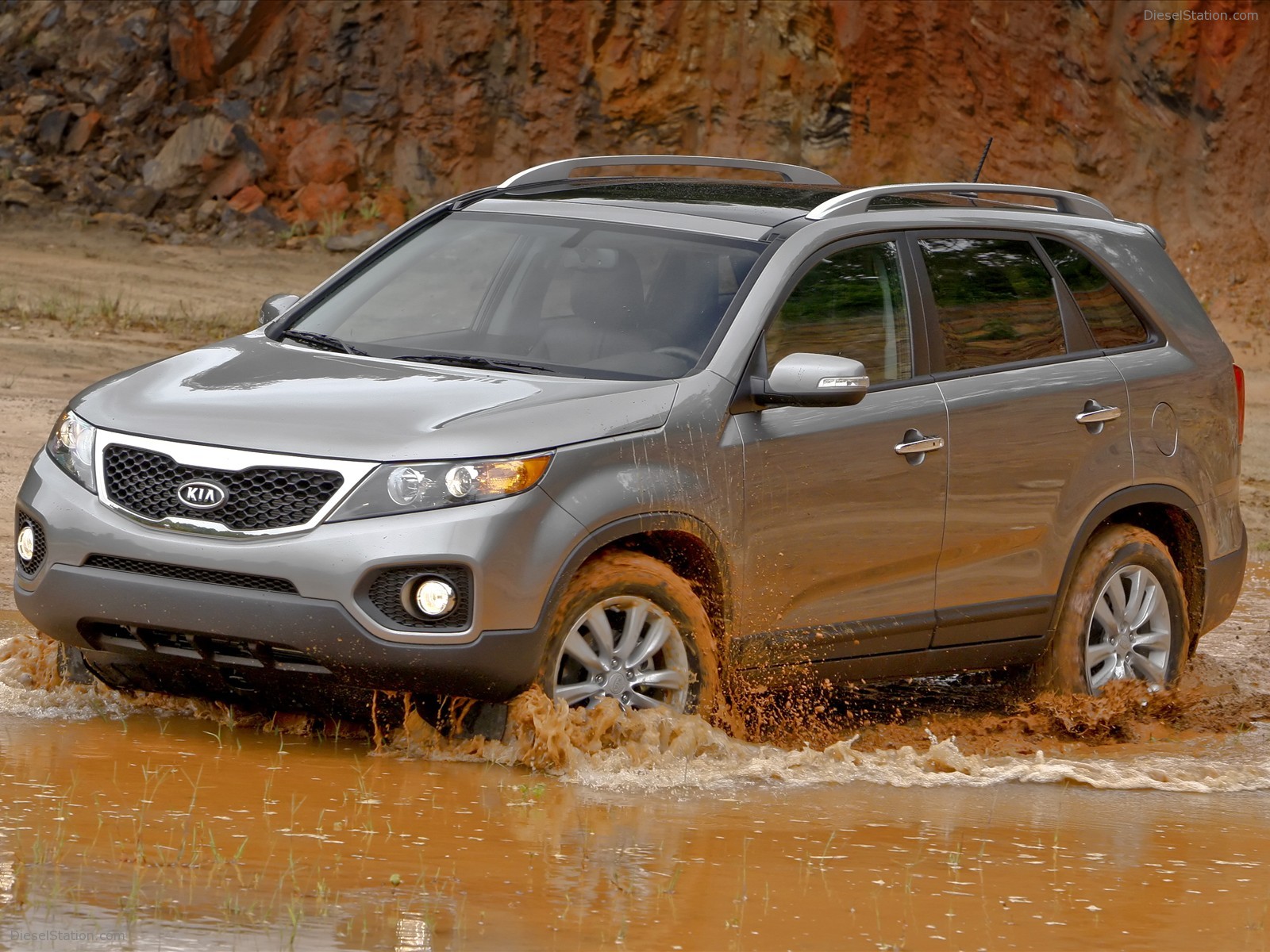 Kia Sorento CUV 2011 