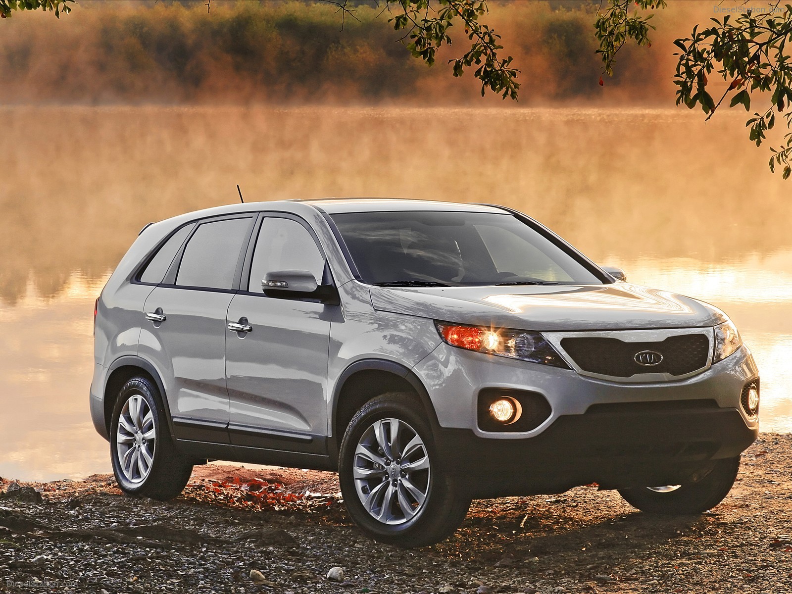 Kia Sorento CUV 2011 