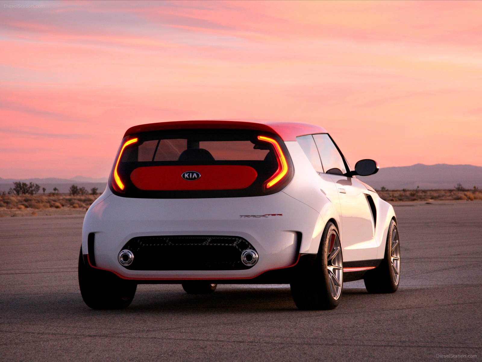 Kia Trackster Concept 2012