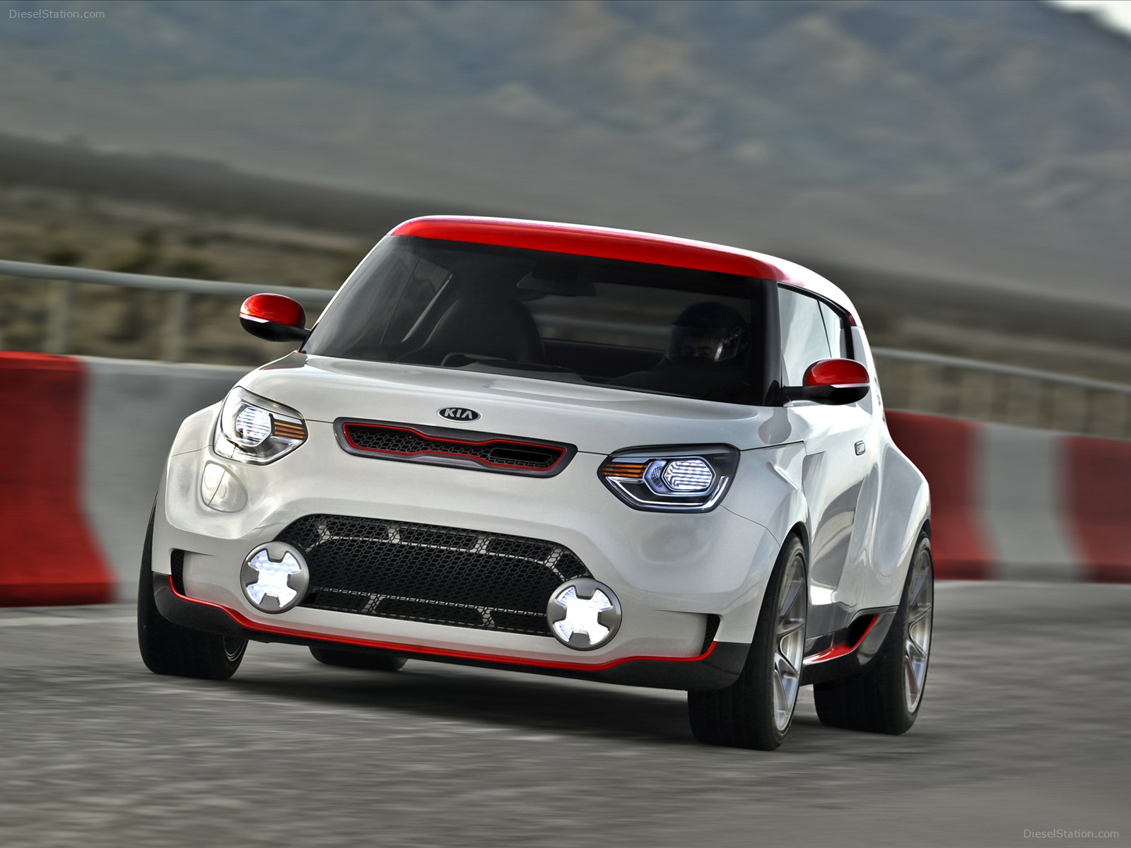 Kia Trackster Concept 2012