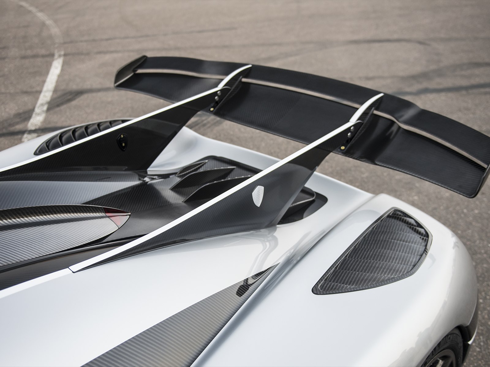 Koenigsegg One-1 2014
