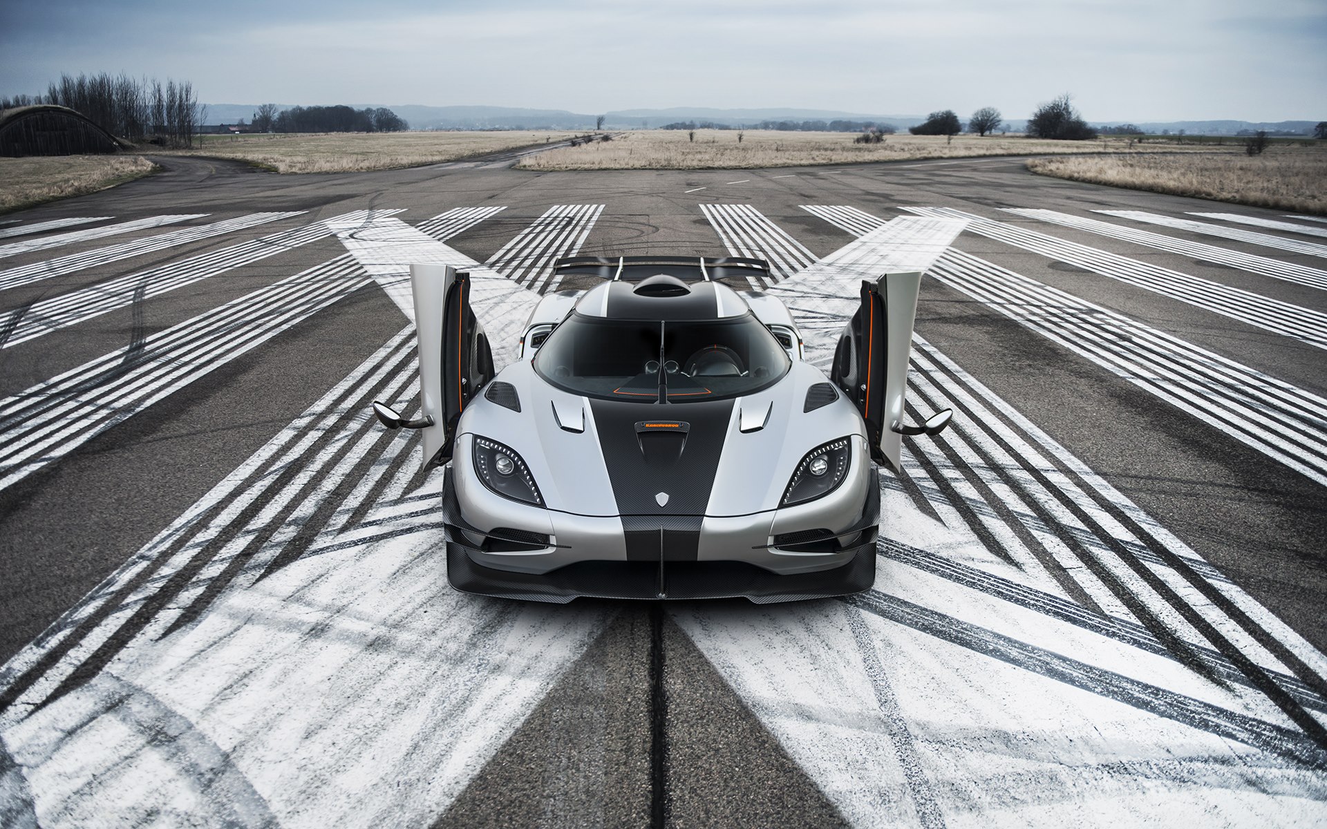 Koenigsegg One-1 2014