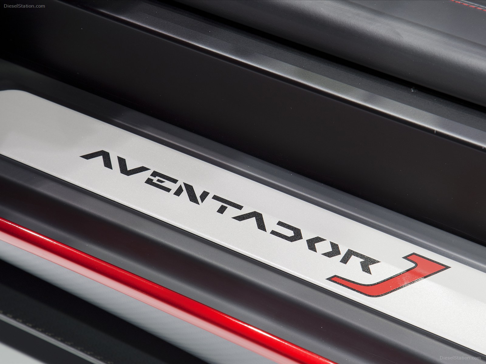 Lamborghini Aventador J 2012