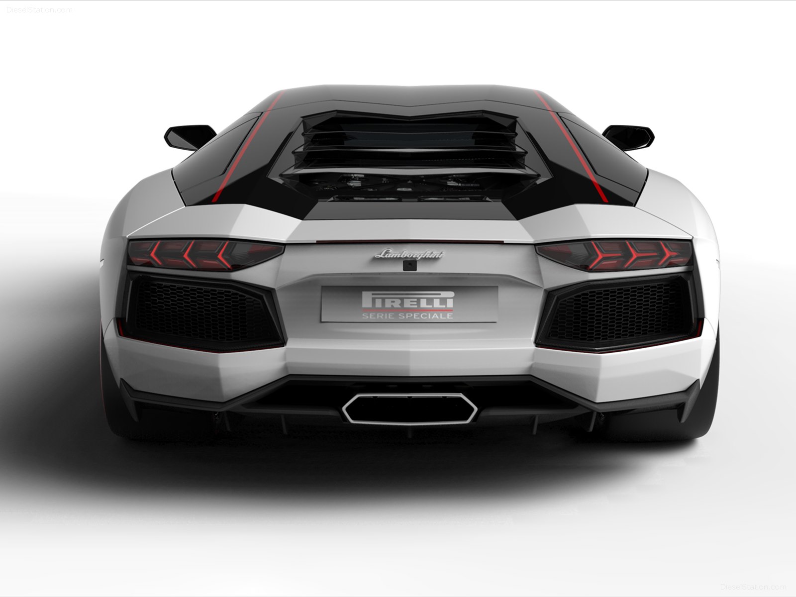Lamborghini Aventador LP700-4 Pirelli Edition 2015 Lamborghini Aventador LP700-4 Pirelli Edition 2015