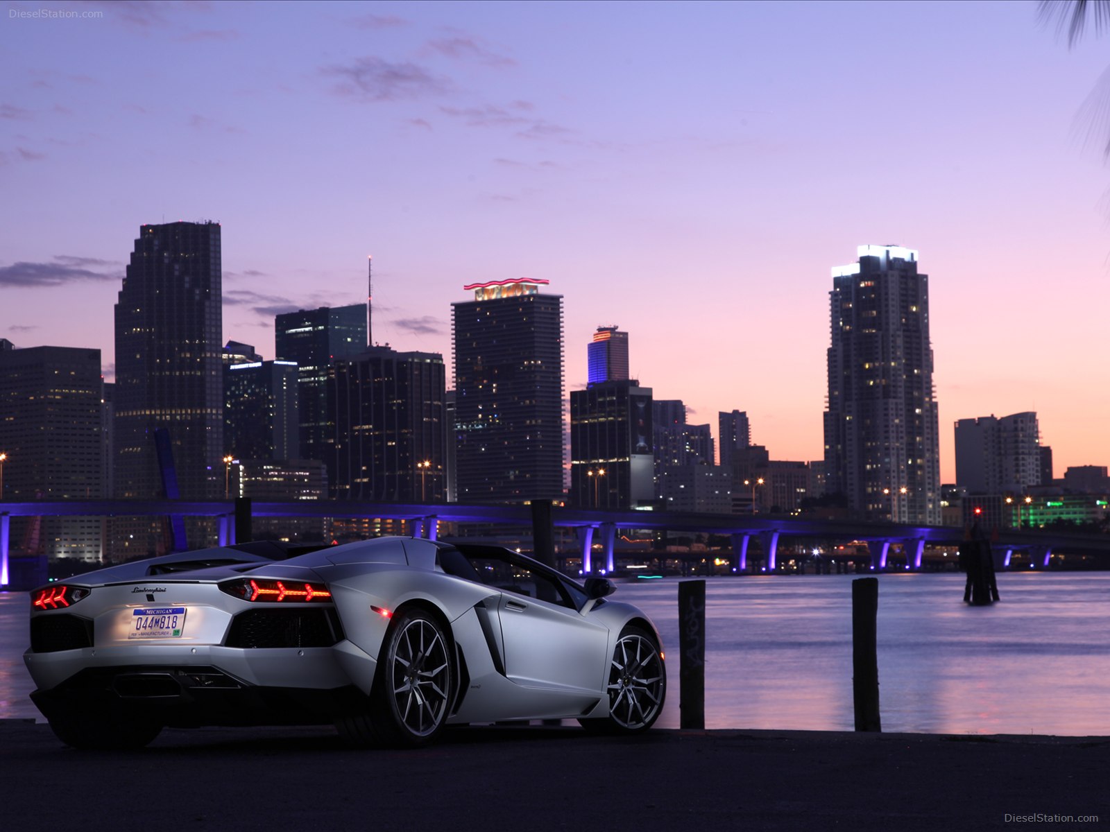 Lamborghini Aventador LP700 4 Roadster 2014 Lamborghini Aventador LP700 4 Roadster 2014