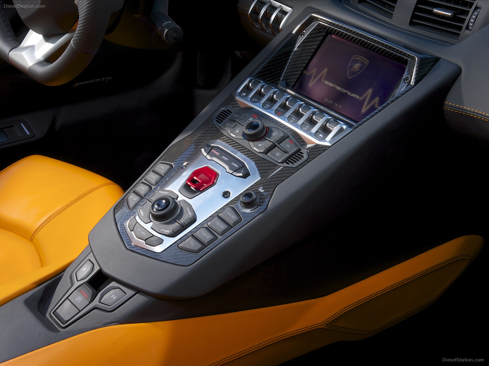 Lamborghini Aventador LP700 4 Roadster 2014 Lamborghini Aventador LP700 4 Roadster 2014