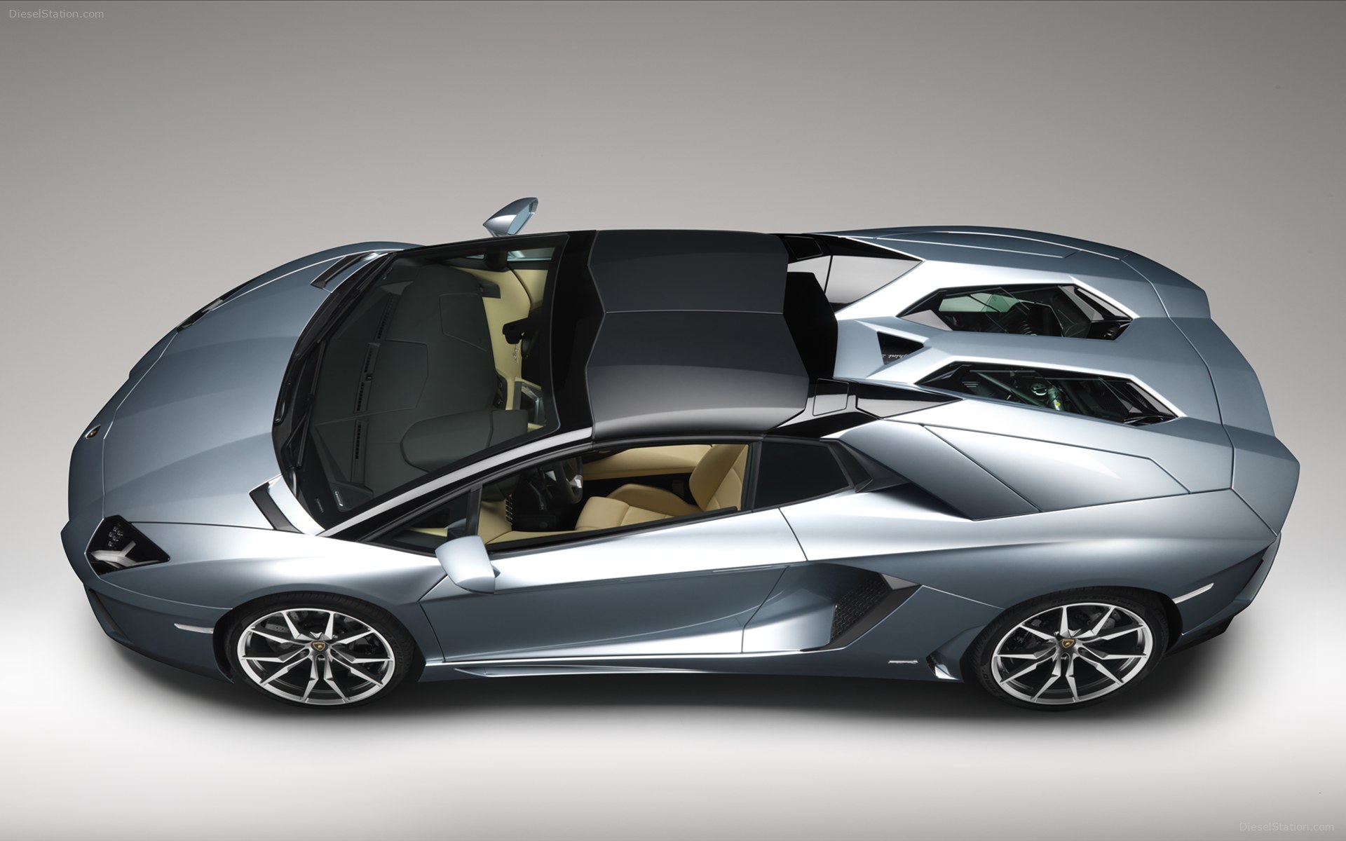 Lamborghini Aventador LP700 4 Roadster 2014 Lamborghini Aventador LP700 4 Roadster 2014