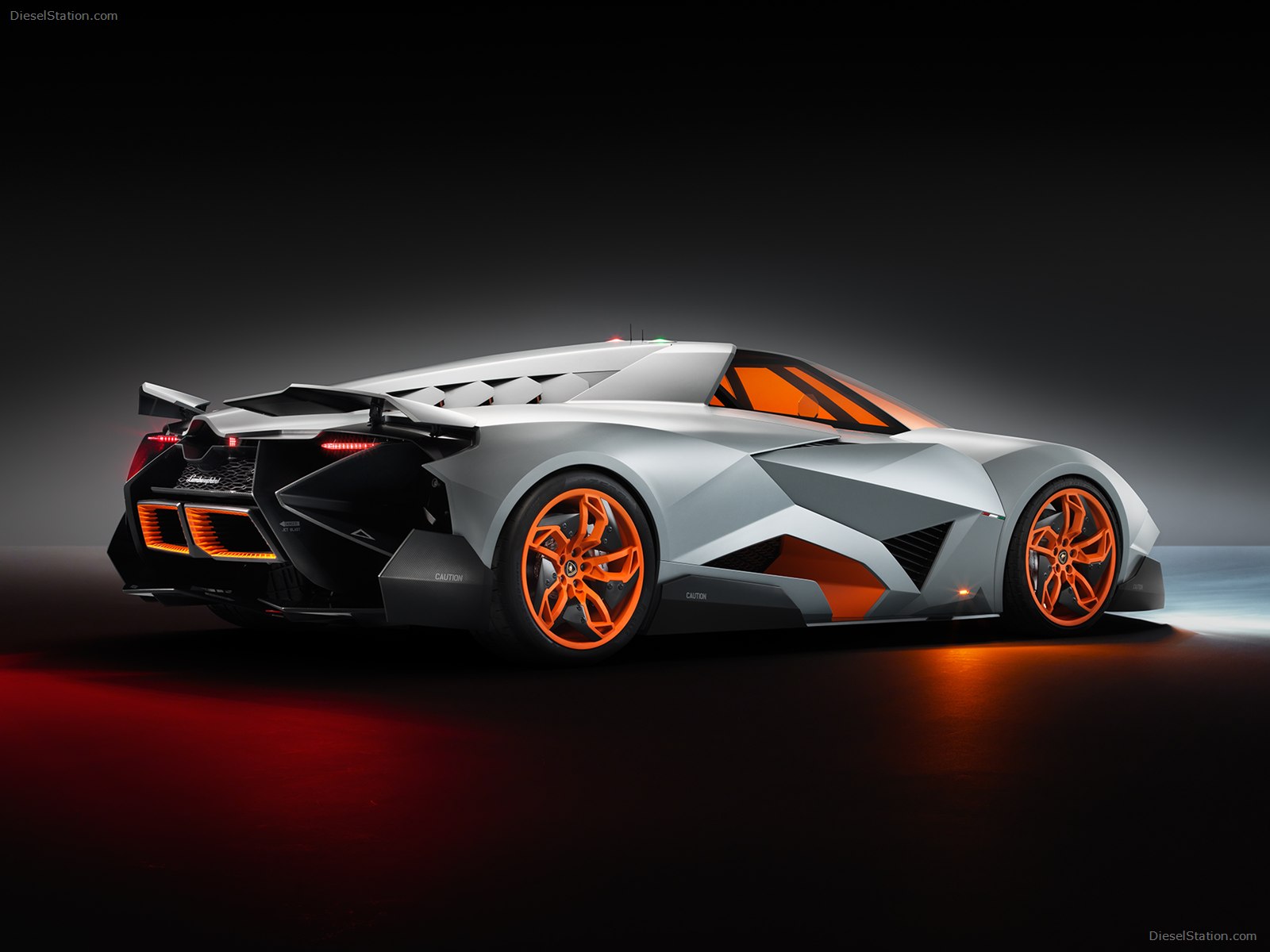 Lamborghini Egoista Concept 2013