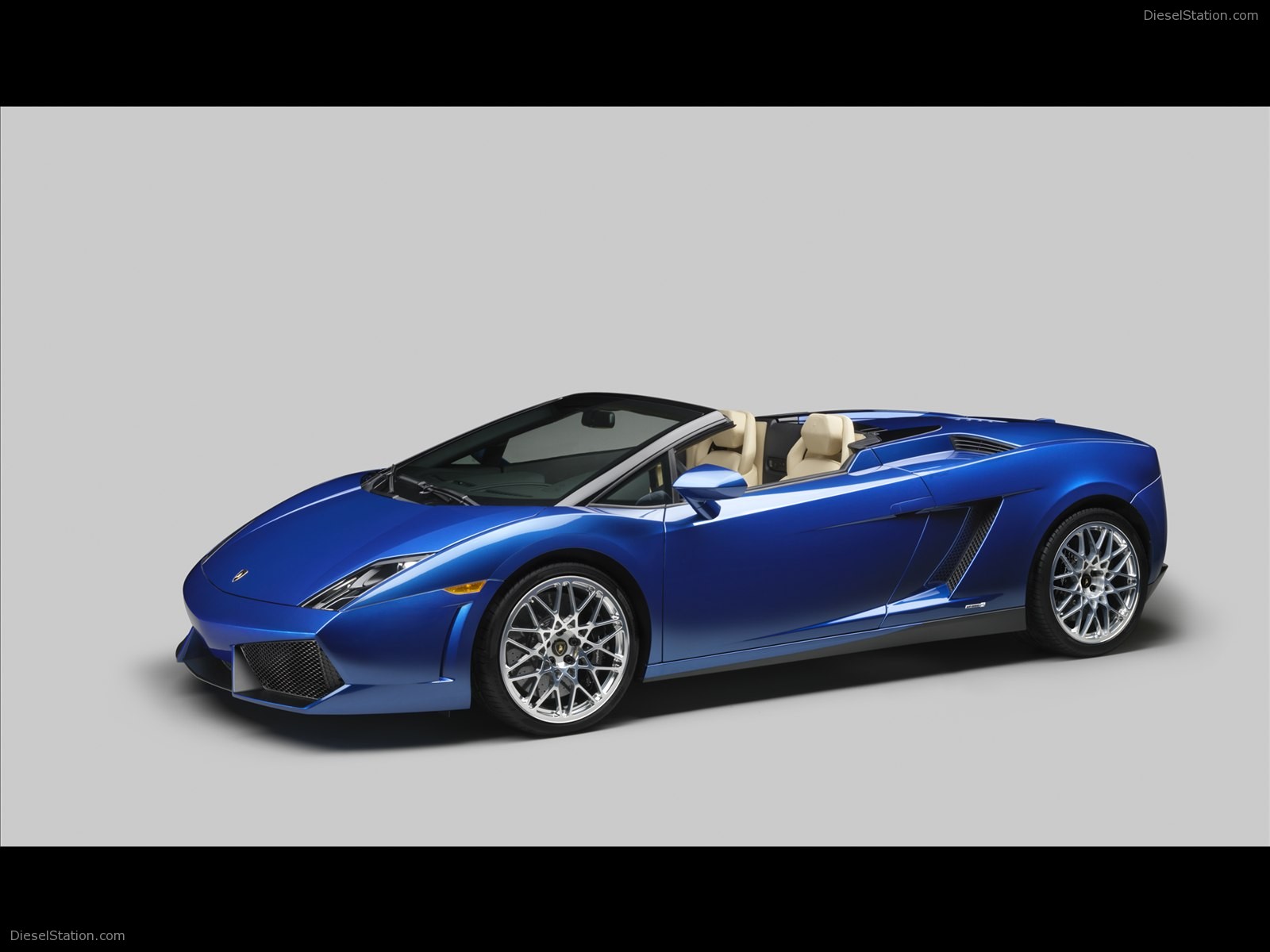 Lamborghini Gallardo LP 550 2 Spyder 2012 Lamborghini Gallardo LP 550 2 Spyder 2012