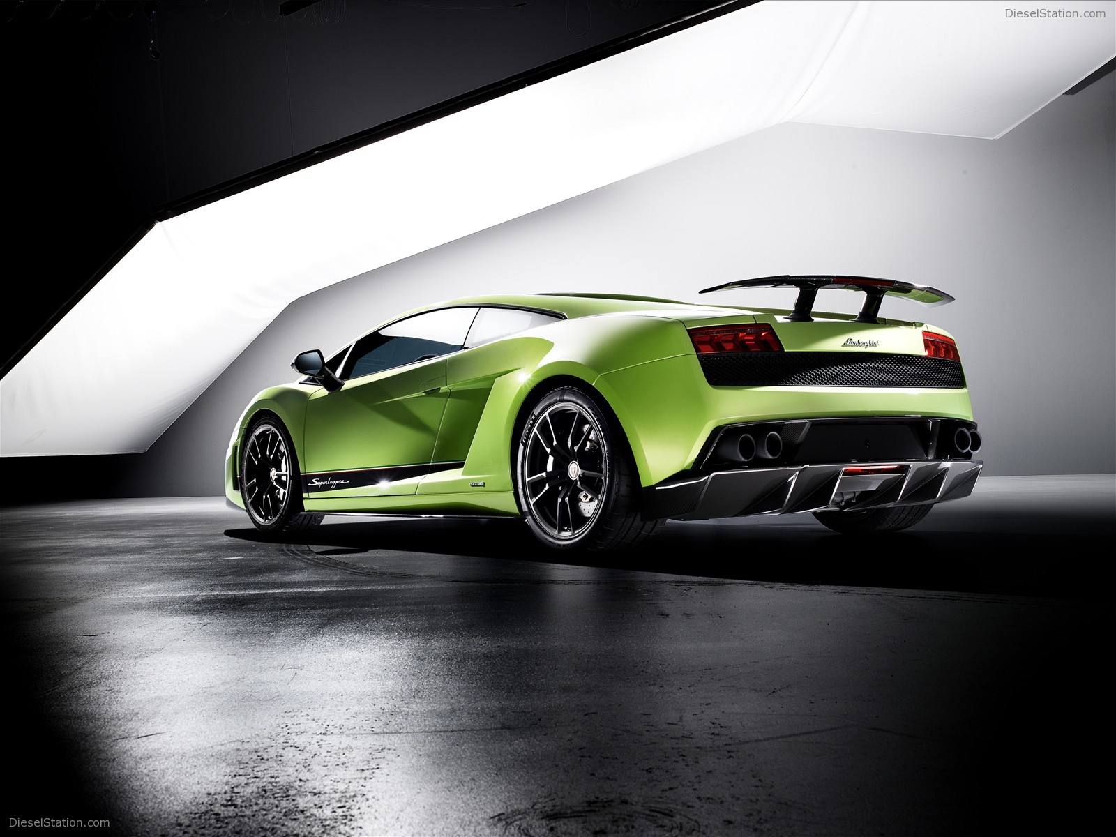 Lamborghini Gallardo LP 570-4 Superleggera 2011