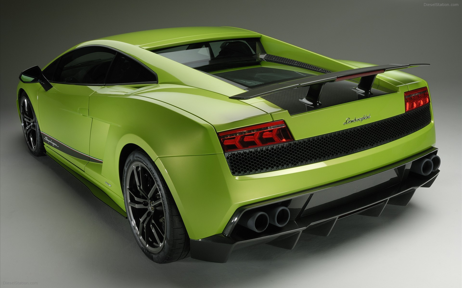 Lamborghini Gallardo LP 570-4 Superleggera 2011 Lamborghini Gallardo LP 570-4 Superleggera 2011
