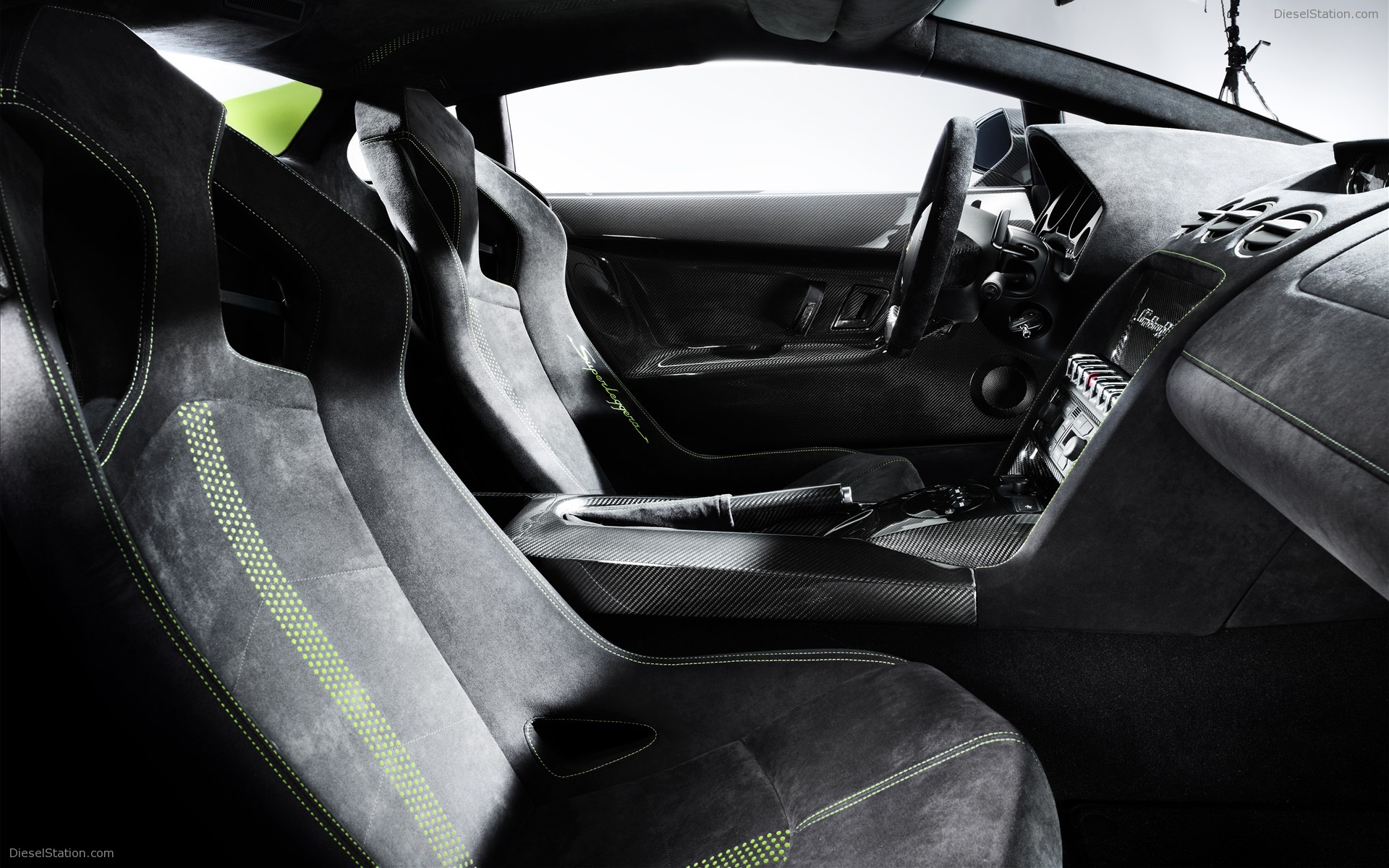 Lamborghini Gallardo LP 570-4 Superleggera 2011 Lamborghini Gallardo LP 570-4 Superleggera 2011
