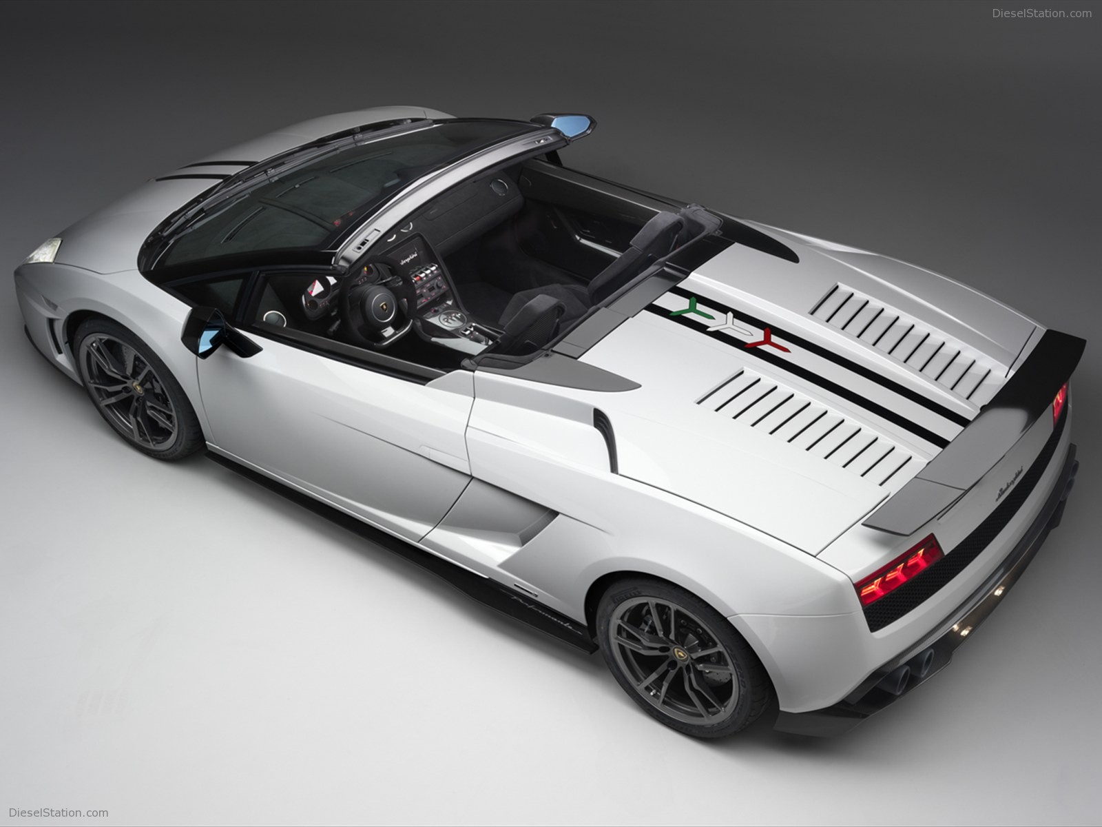 Lamborghini Gallardo LP570-4 Spyder Performante 2011 Lamborghini Gallardo LP570-4 Spyder Performante 2011