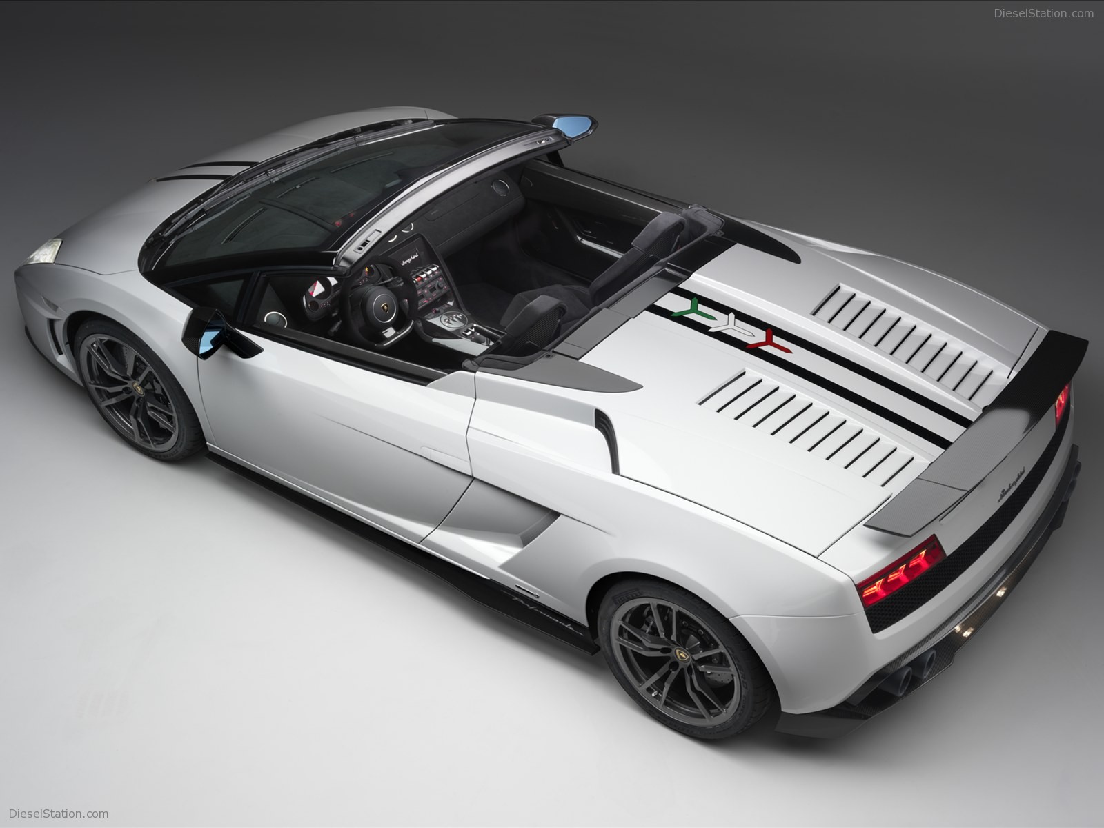 Lamborghini Gallardo LP570-4 Spyder Performante 2011 Lamborghini Gallardo LP570-4 Spyder Performante 2011