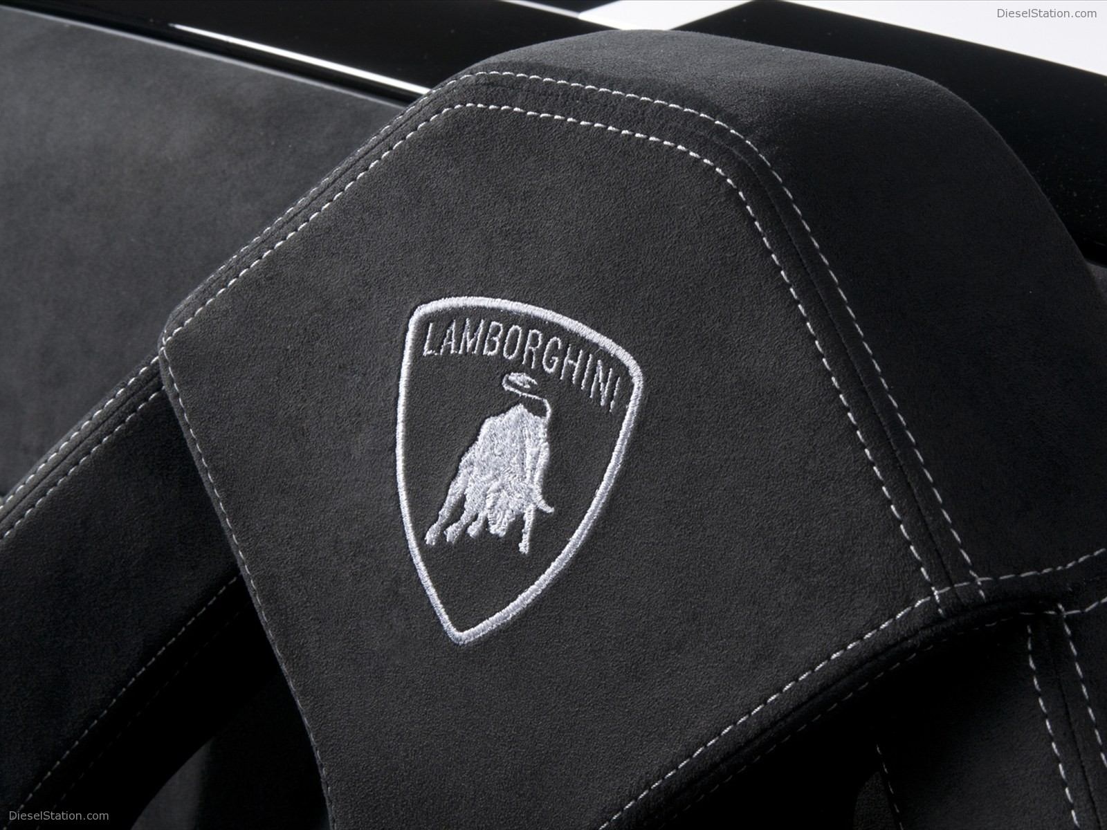 Lamborghini Gallardo LP570-4 Spyder Performante 2011 Lamborghini Gallardo LP570-4 Spyder Performante 2011