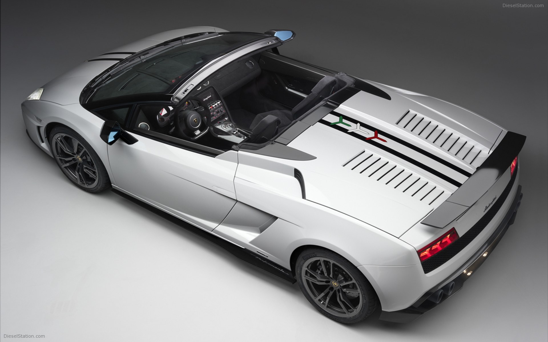 Lamborghini Gallardo LP570-4 Spyder Performante 2011