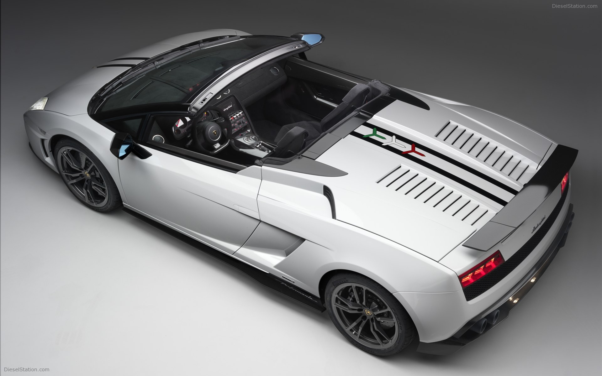 Lamborghini Gallardo LP570-4 Spyder Performante 2011 Lamborghini Gallardo LP570-4 Spyder Performante 2011