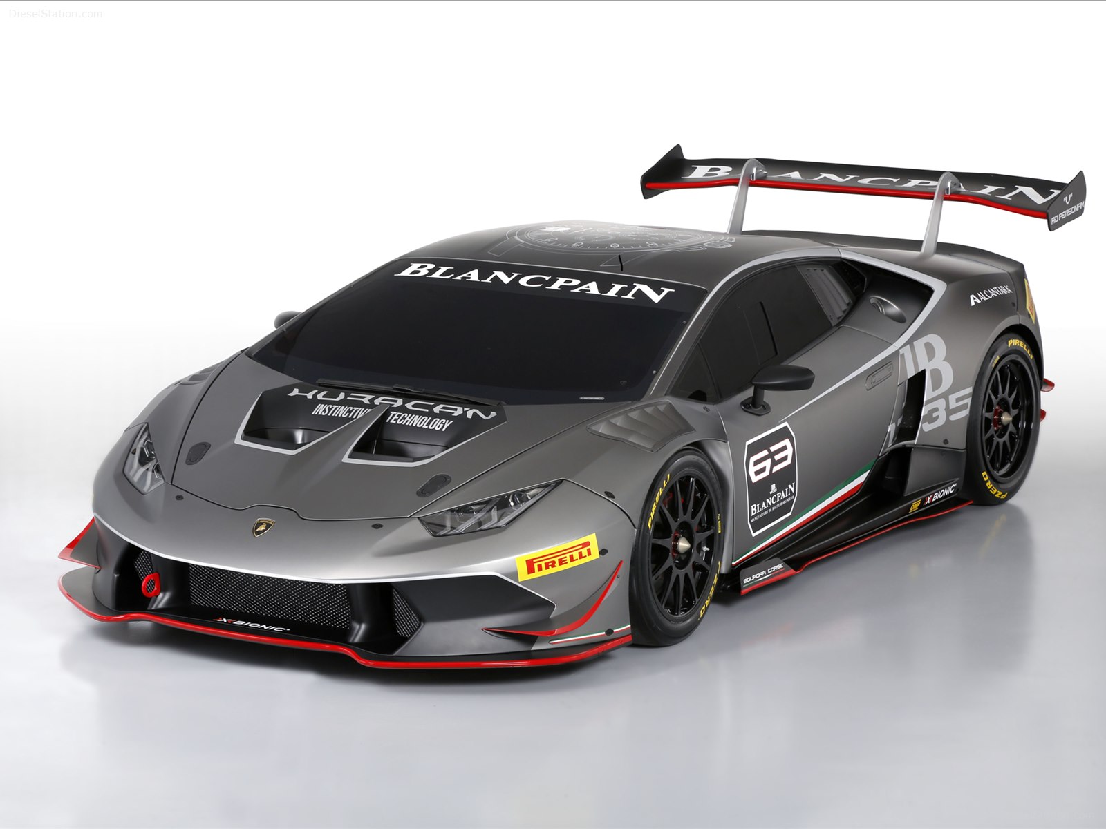 Lamborghini Huracan LP620-2 Super Trofeo 2015