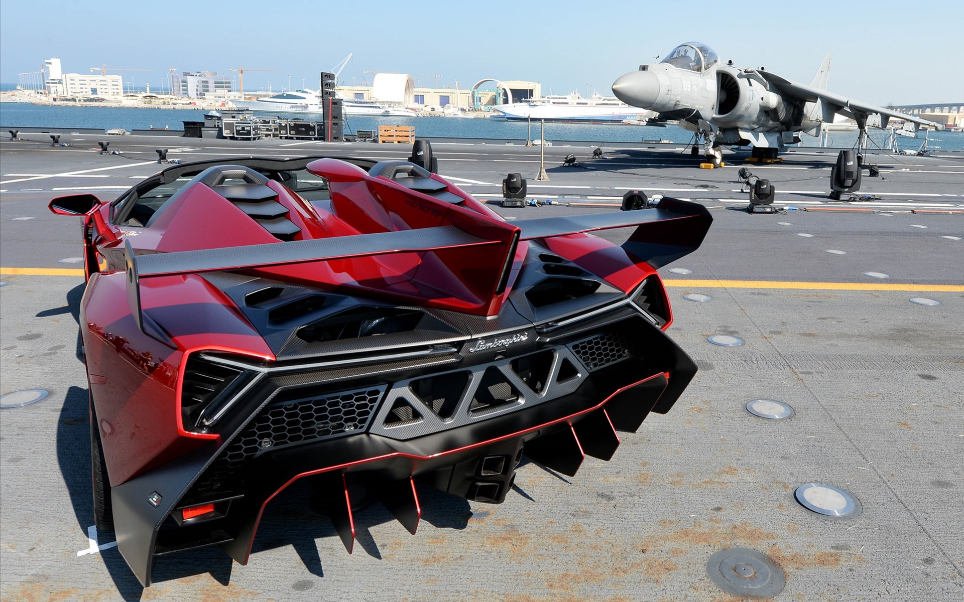 Lamborghini Veneno Roadster 2014