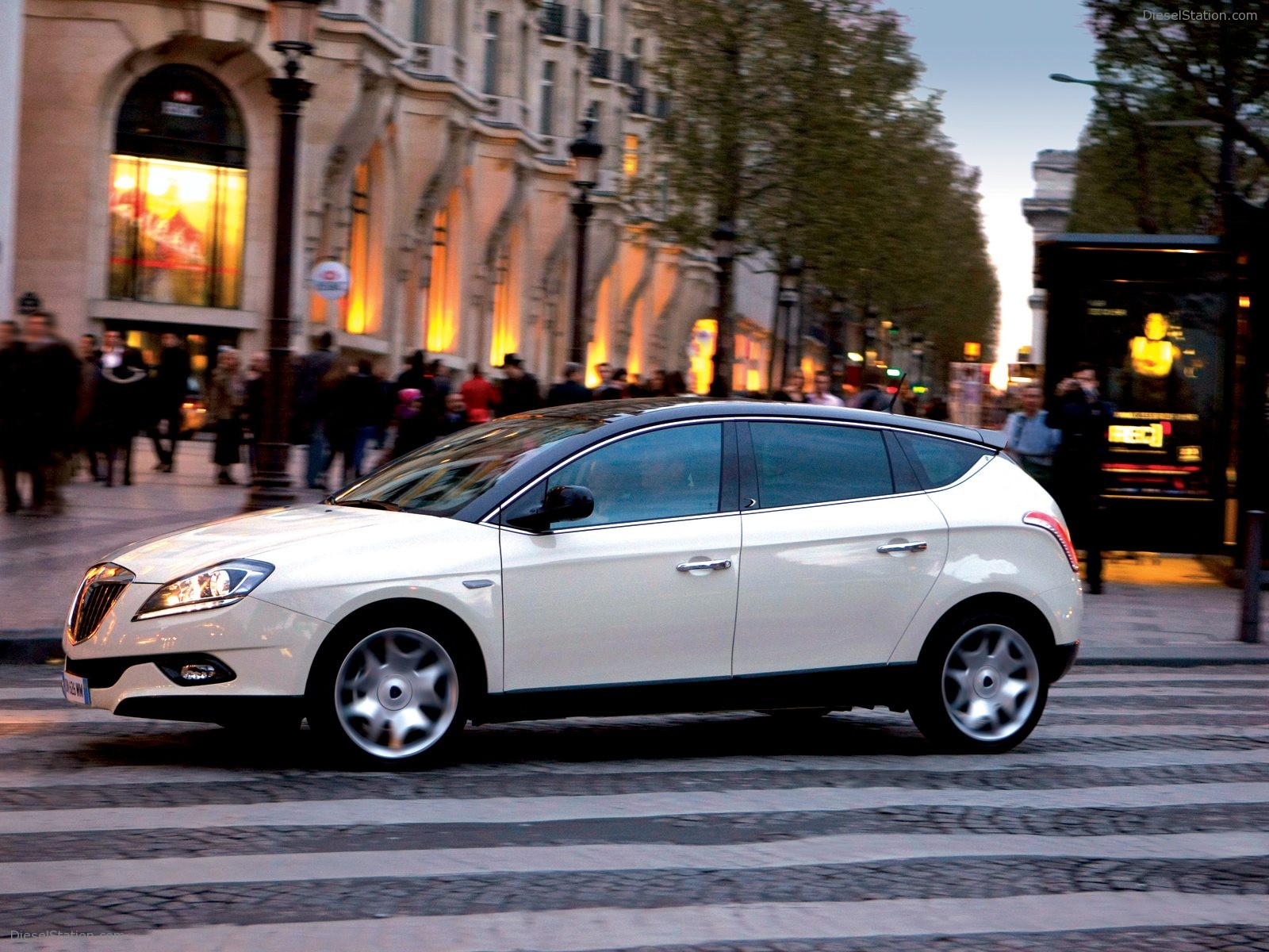 Lancia Delta 2009