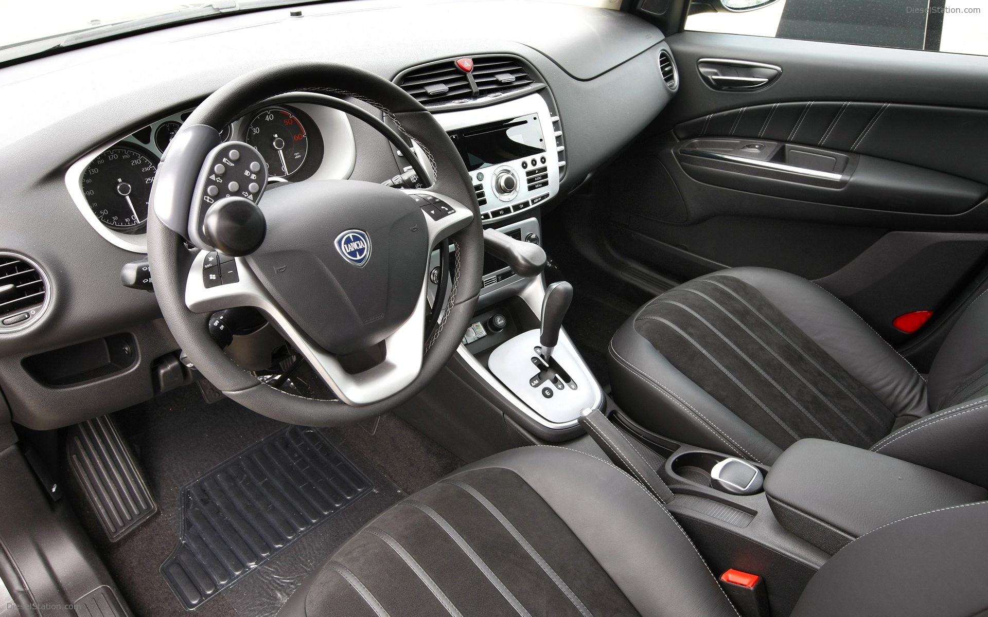 Lancia Delta 2009