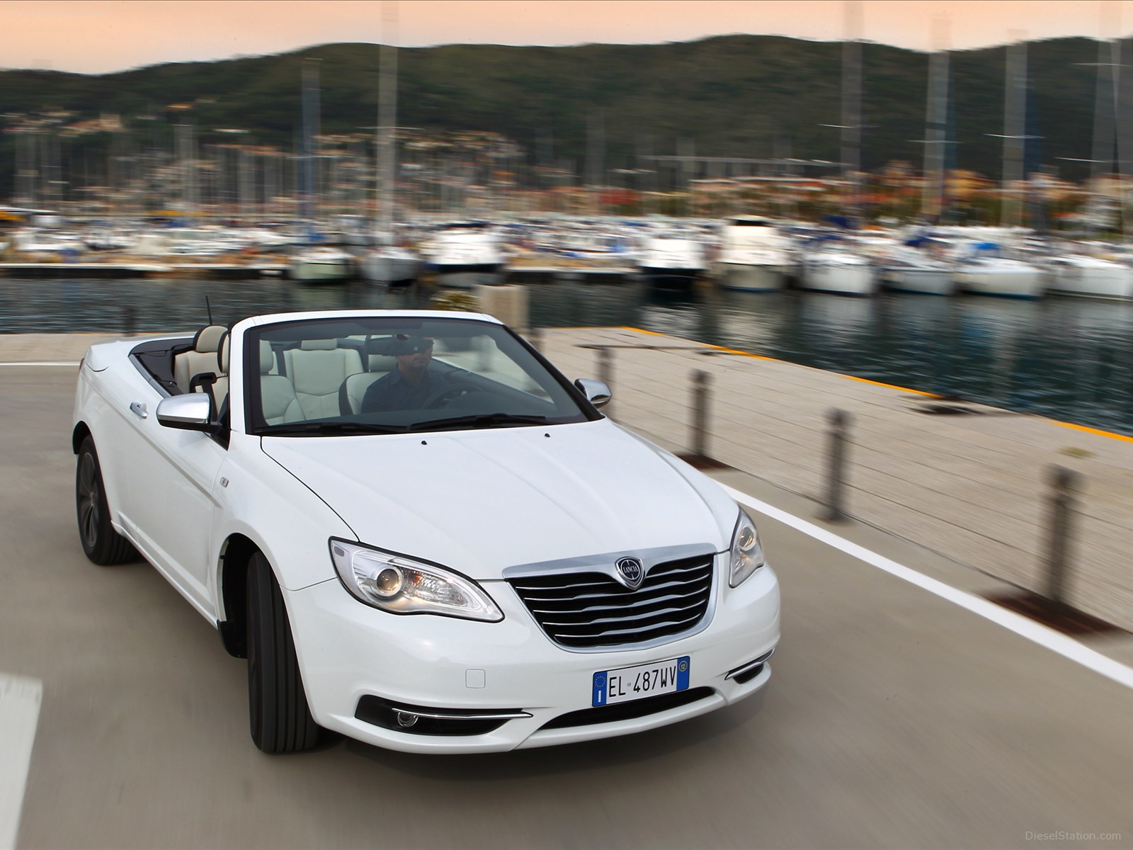 Lancia Flavia 2013